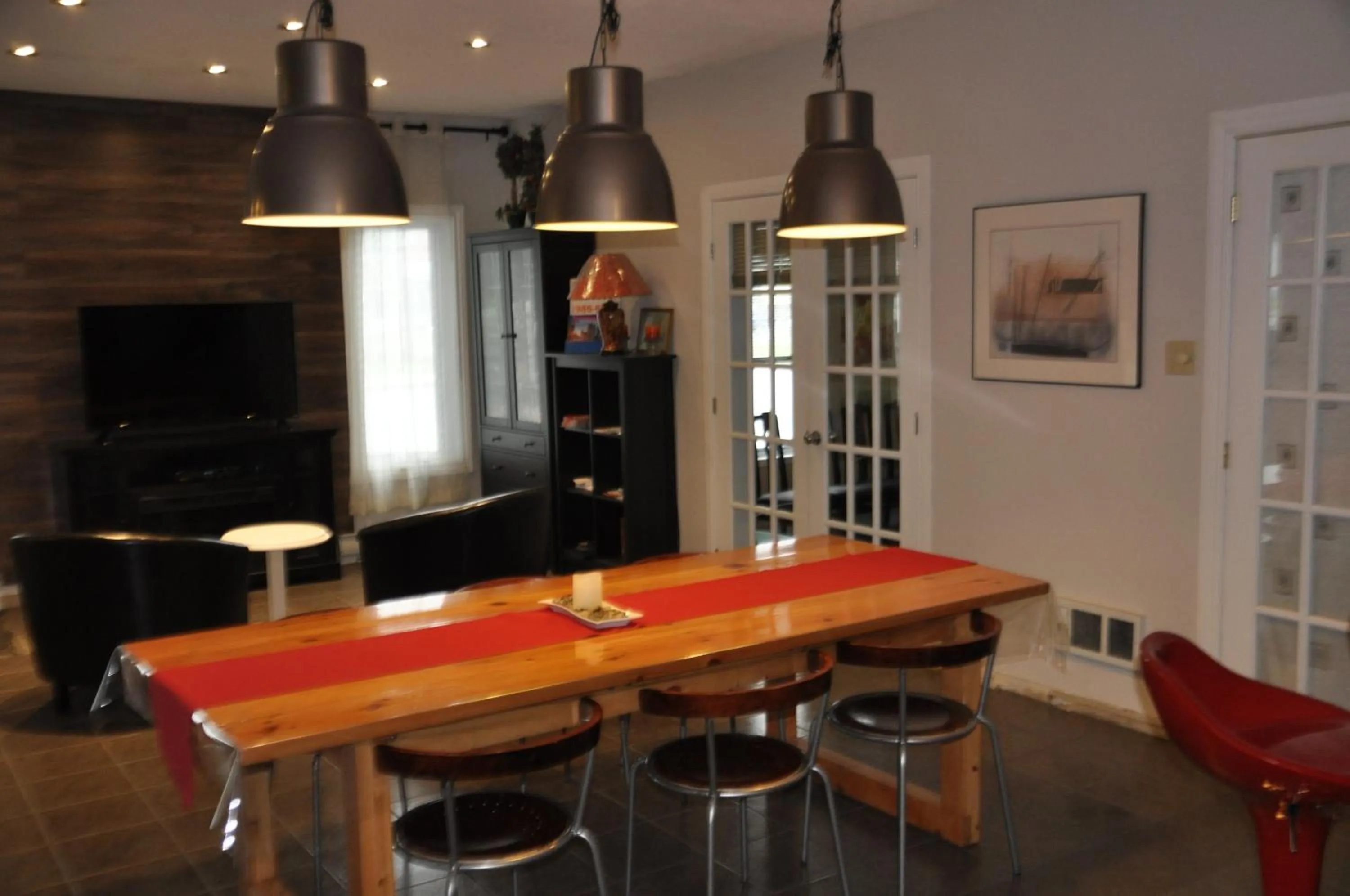 Dining area in Motel les Pignons Verts