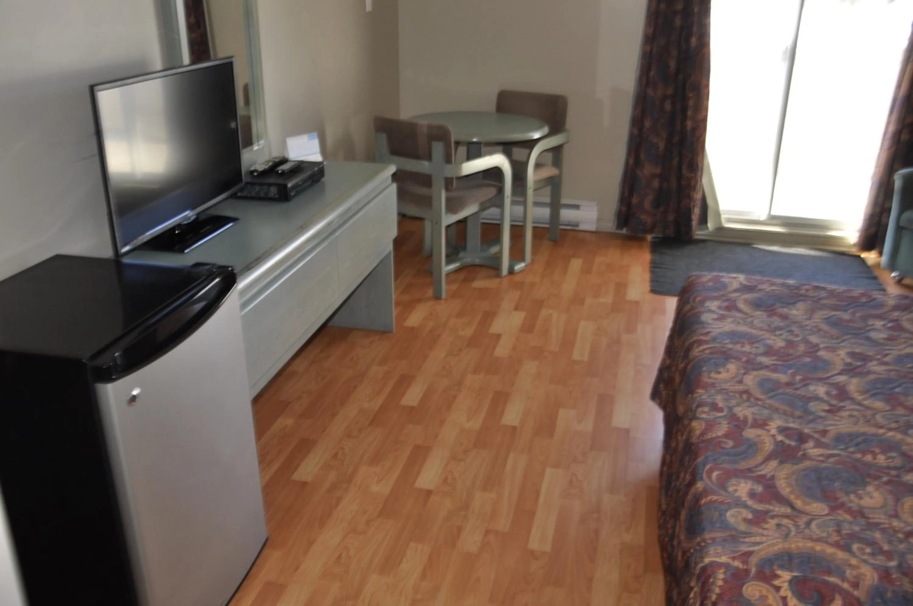 Bedroom in Motel les Pignons Verts