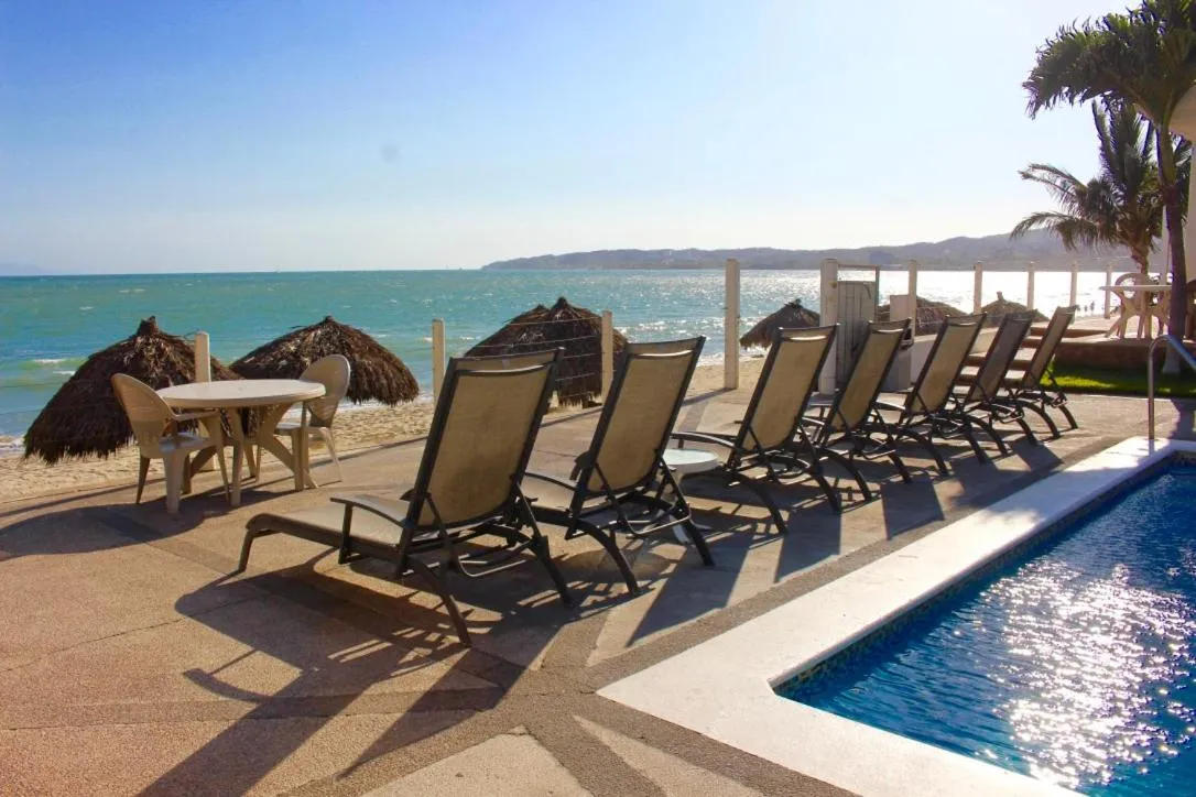 Hotel y Suites Corita