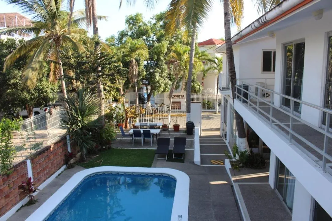 Hotel y Suites Corita