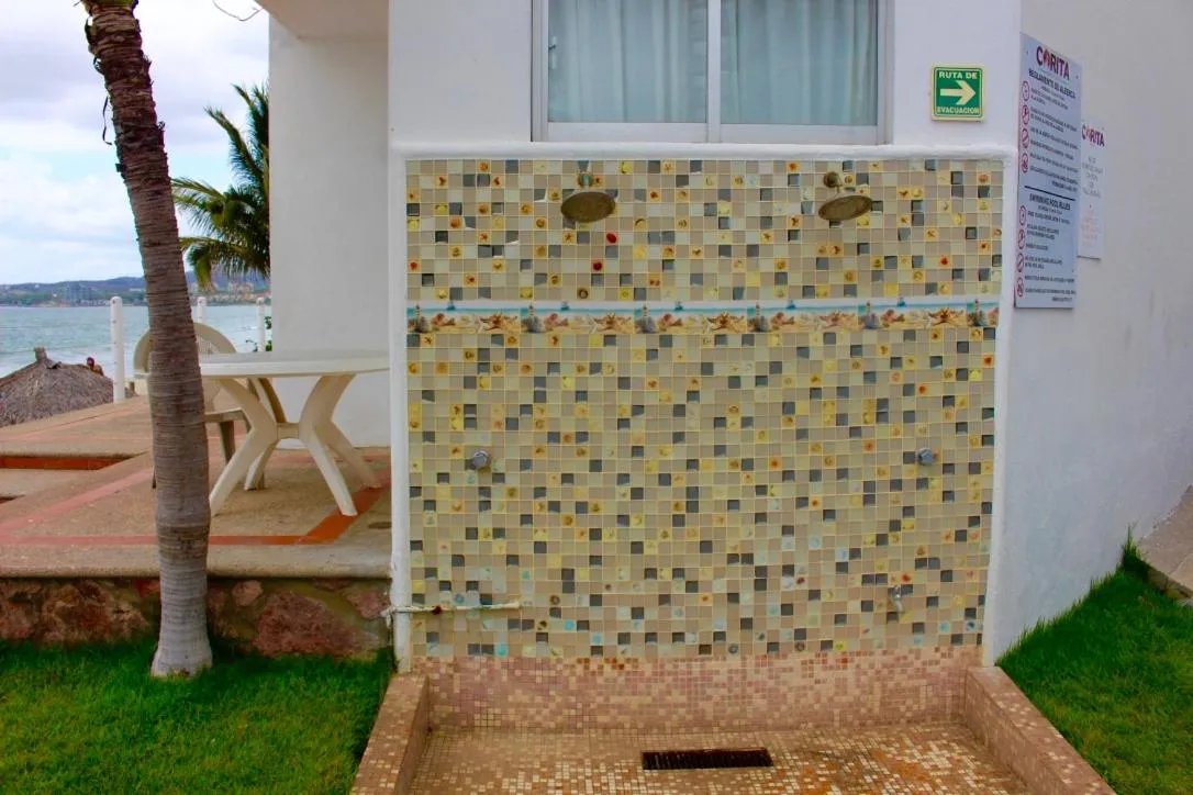 Hotel y Suites Corita