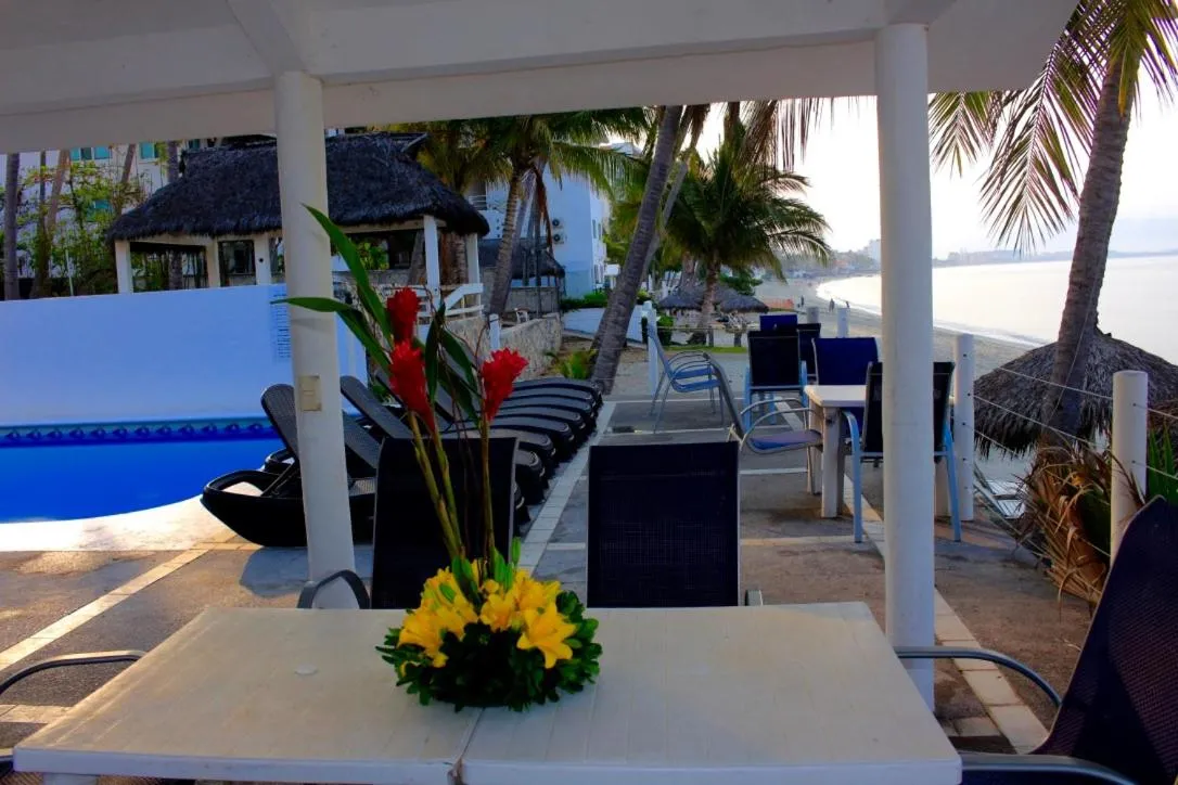 Hotel y Suites Corita