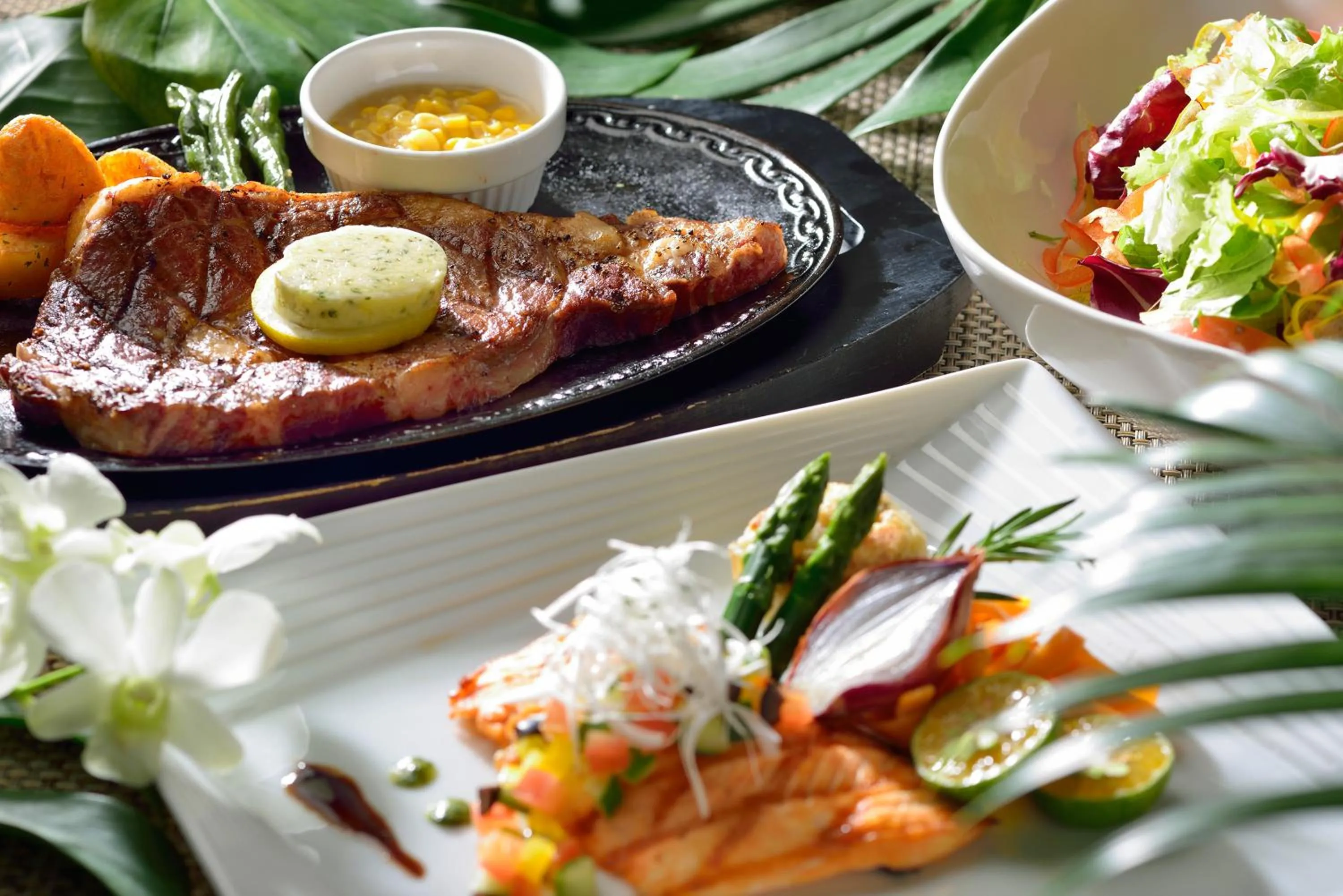 Food and drinks in Moon Ocean Ginowan Hotel & Residence