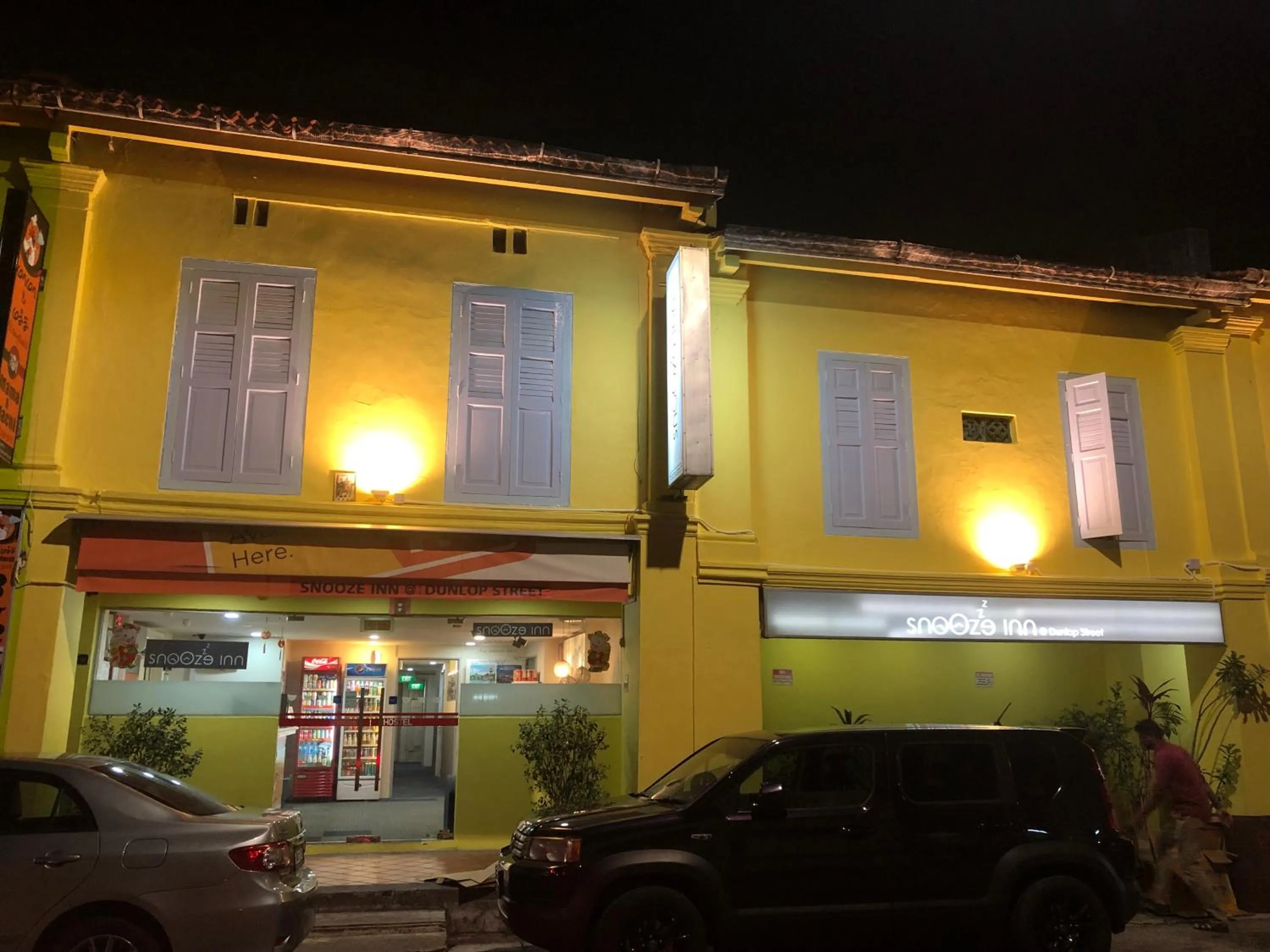 Property building in Snooze Inn @Dunlop Street