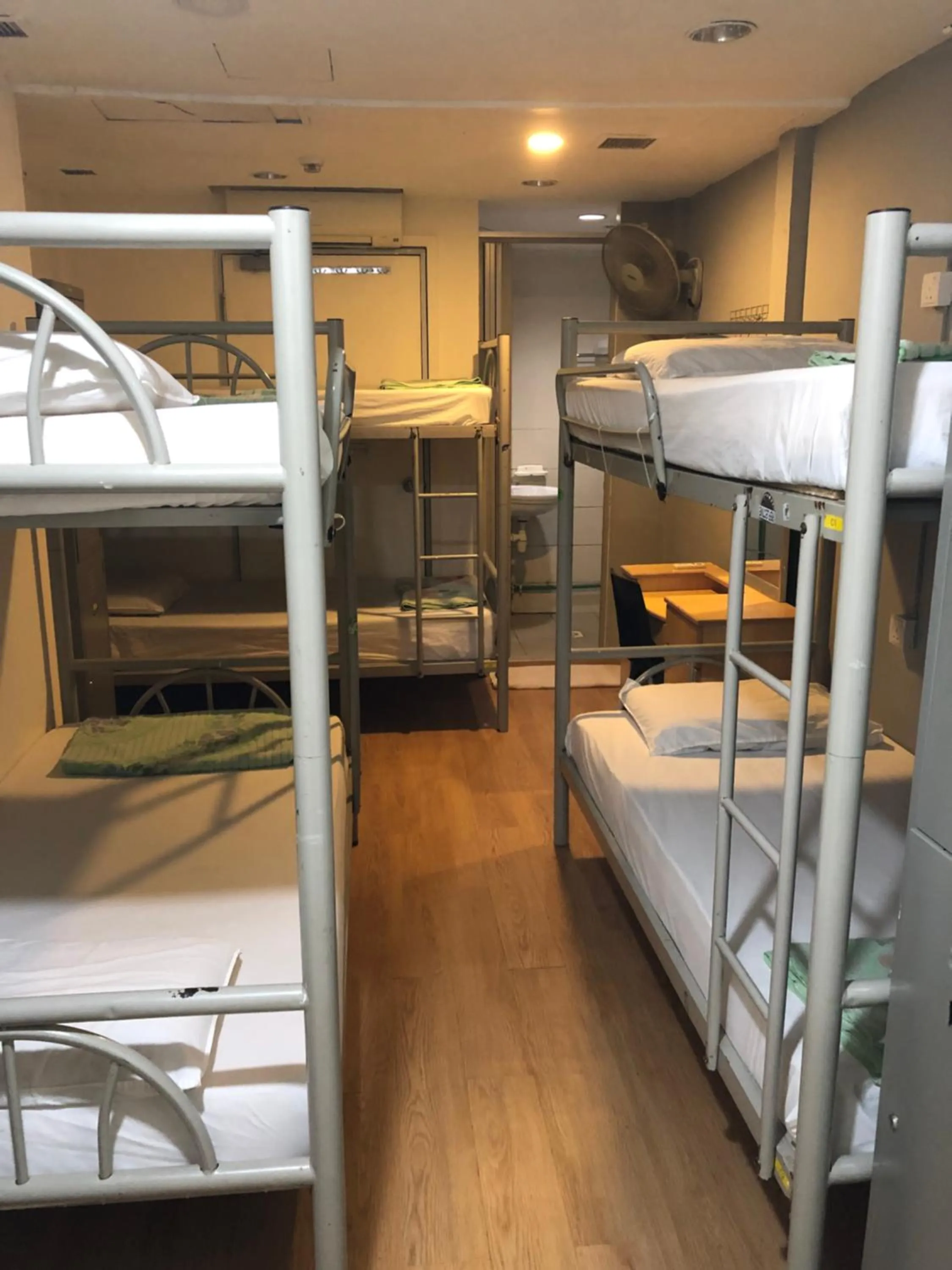 bunk bed, Bed in Snooze Inn @Dunlop Street