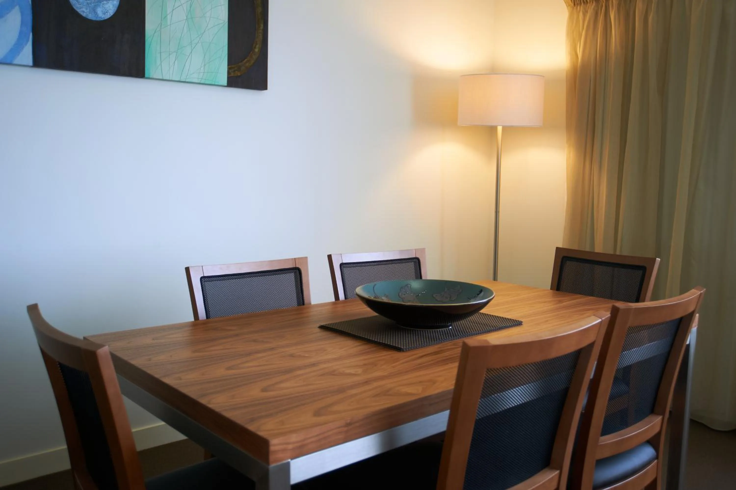 Dining area in Quest Dubbo