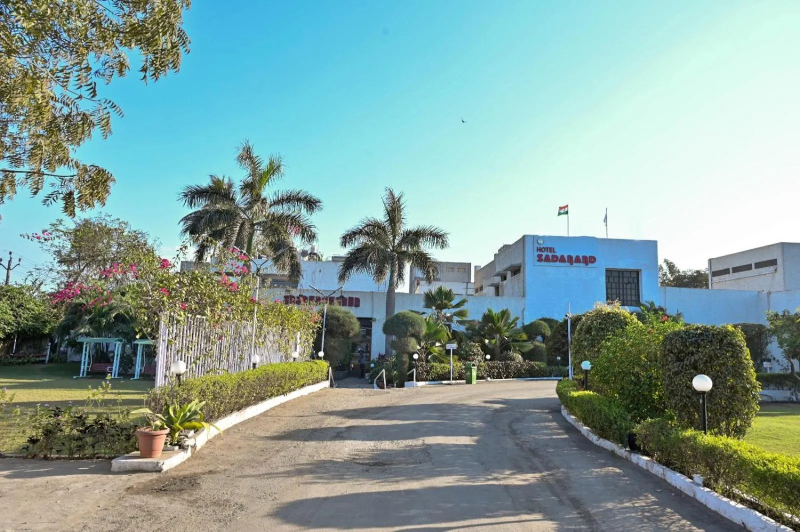 Restaurant/places to eat in Chryso Hotels Pvt Ltd