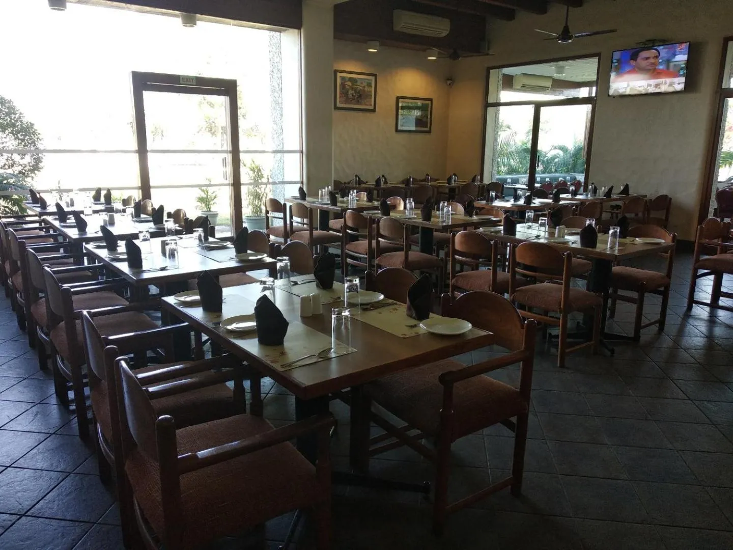 Restaurant/places to eat in Chryso Hotels Pvt Ltd