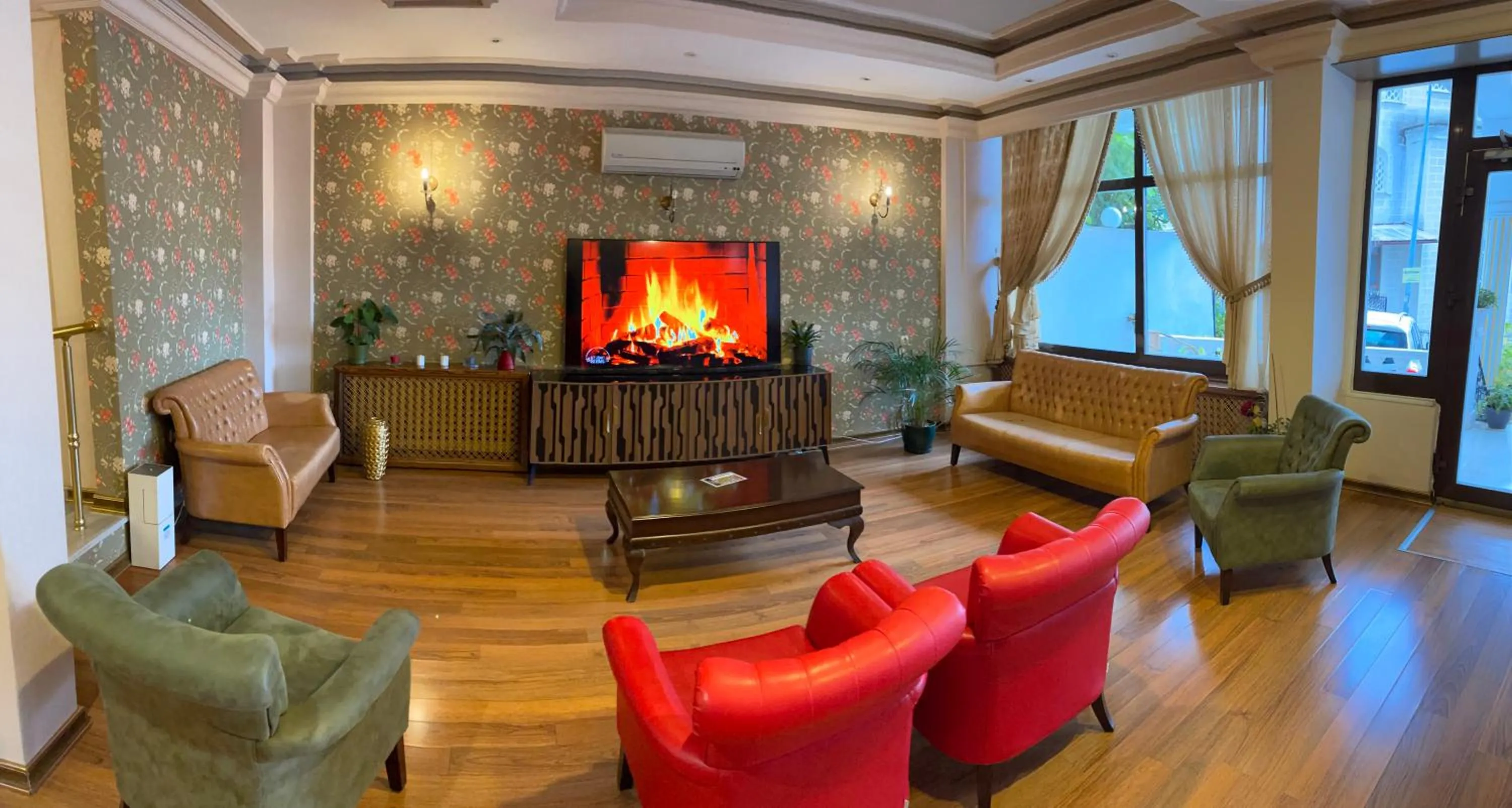 Nightclub / DJ in Termal Elit Hotel