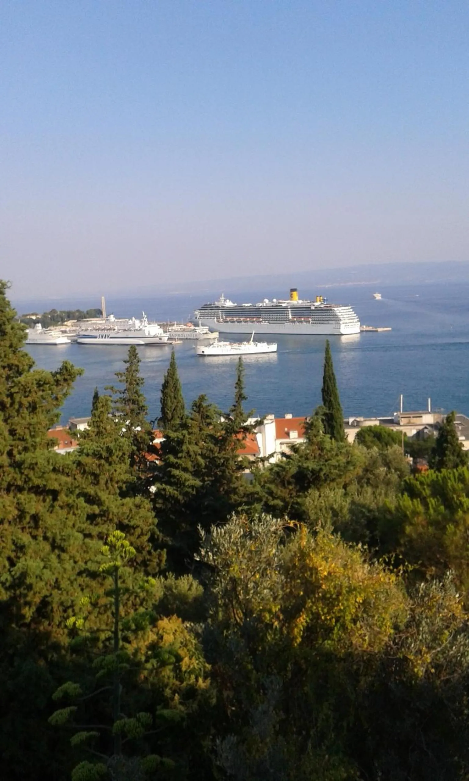 Neighbourhood in Apartments & room Ivica Split
