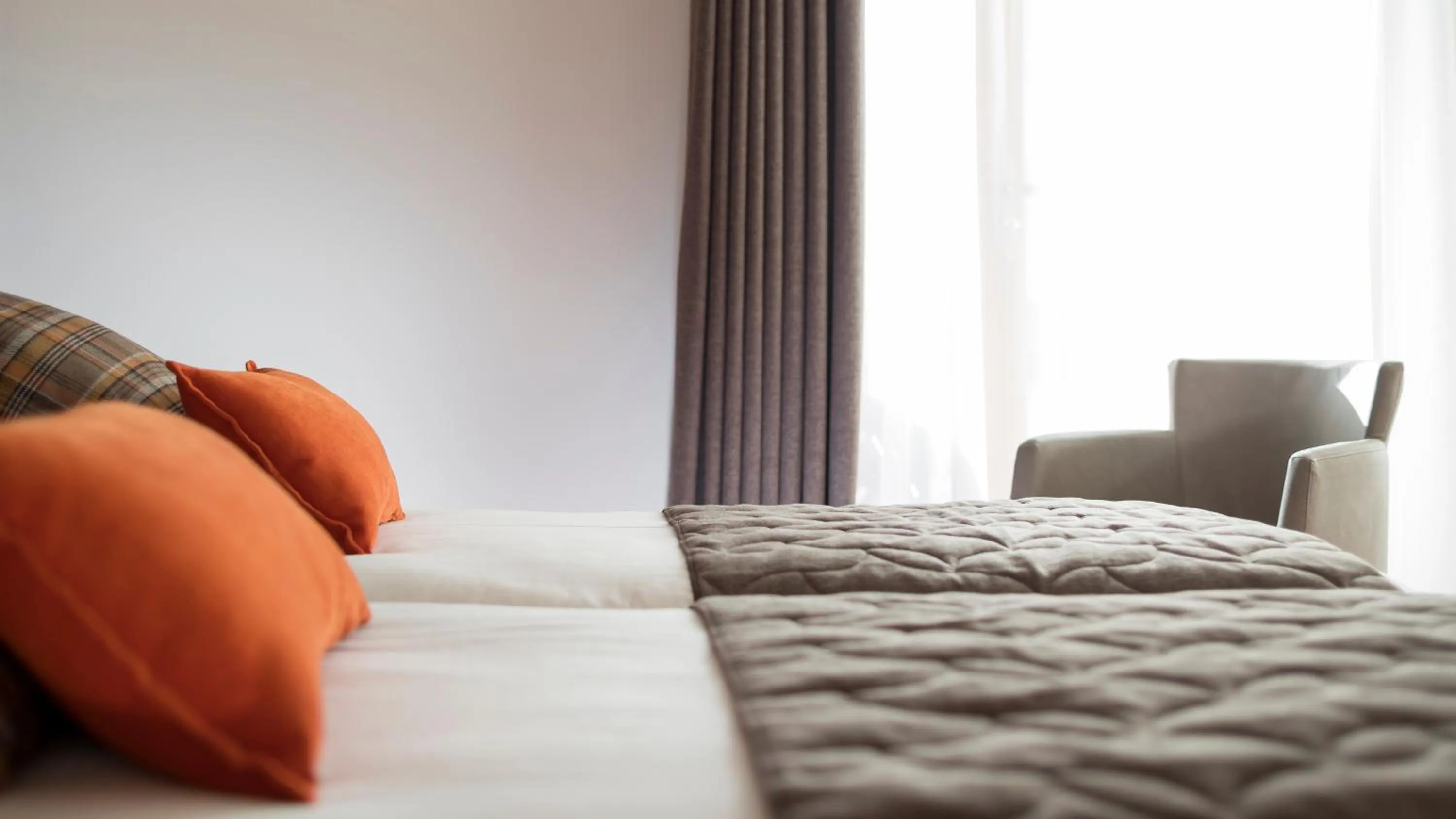 Bed in Hôtel Les Soldanelles