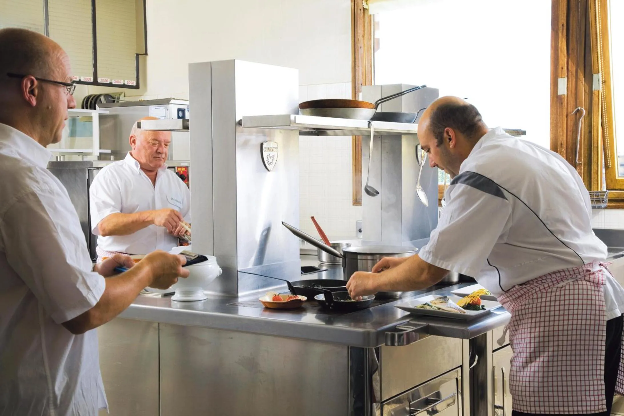 People in Hôtel Les Soldanelles