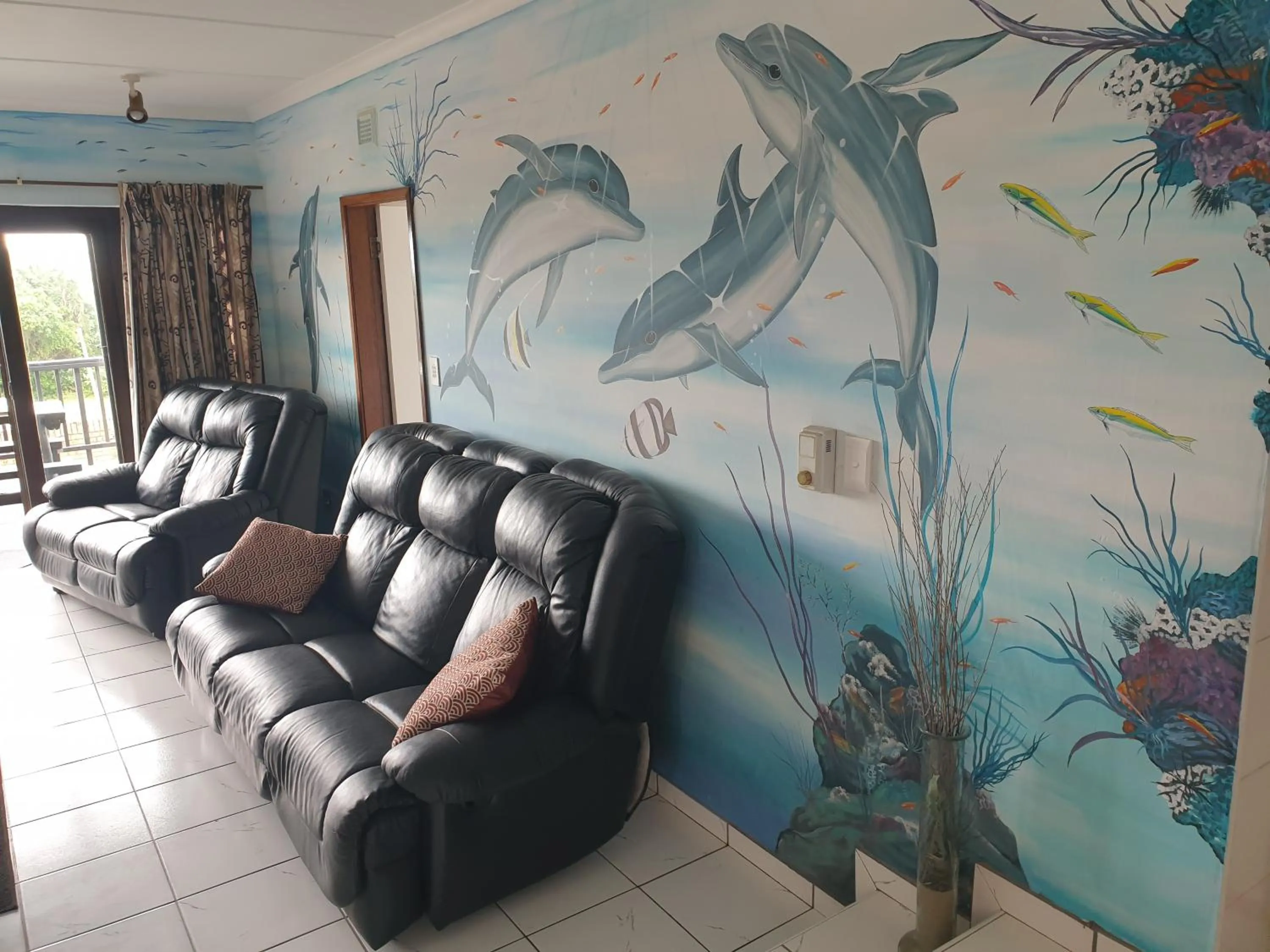 Living room in Deep Blue Guest House