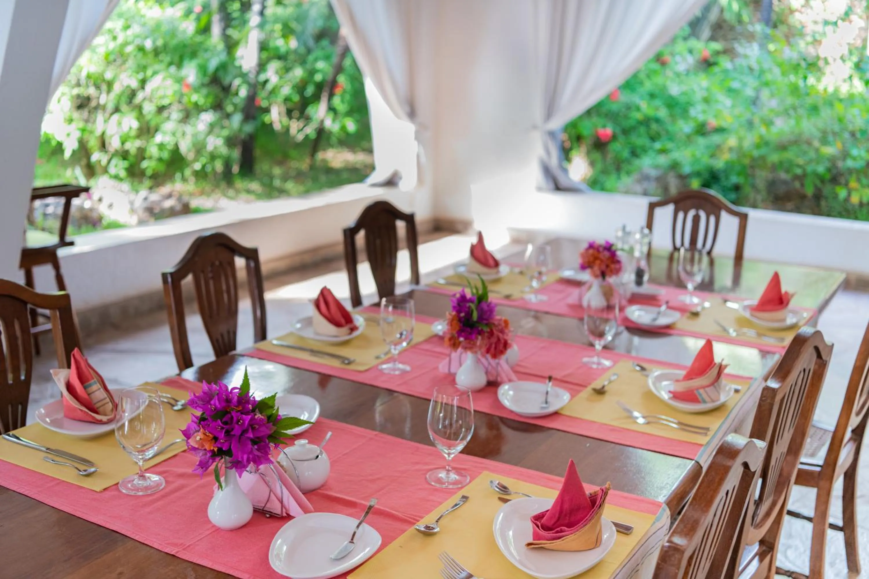 Restaurant/places to eat in Hotel Villa Malindi