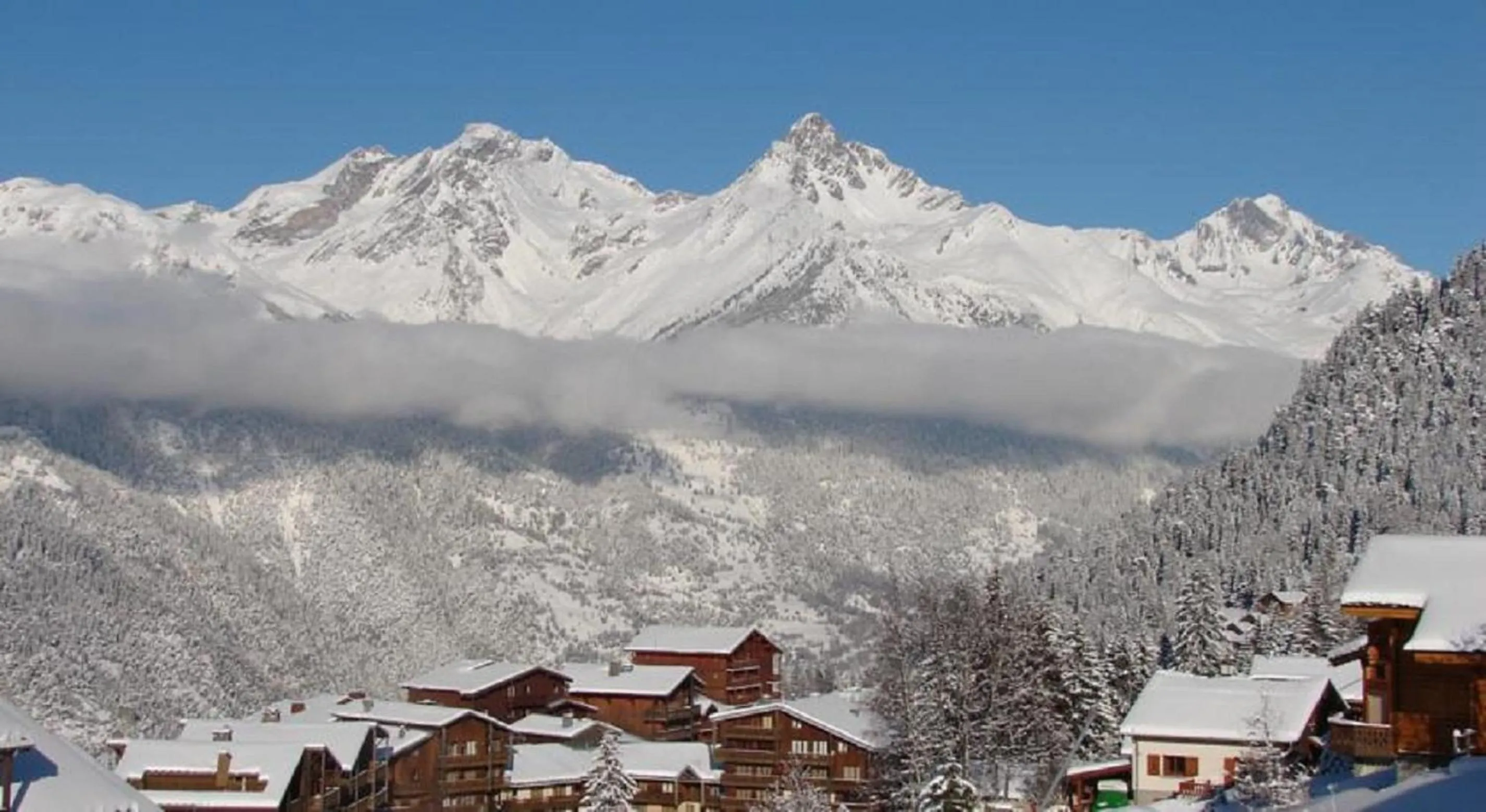 Chalet Deleglise 2
