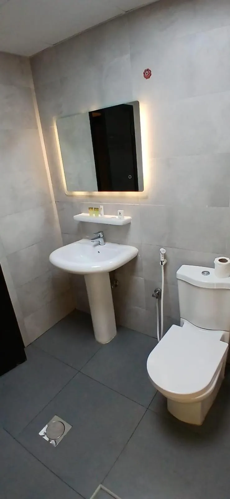 Mermaid Beach Hotel LLC