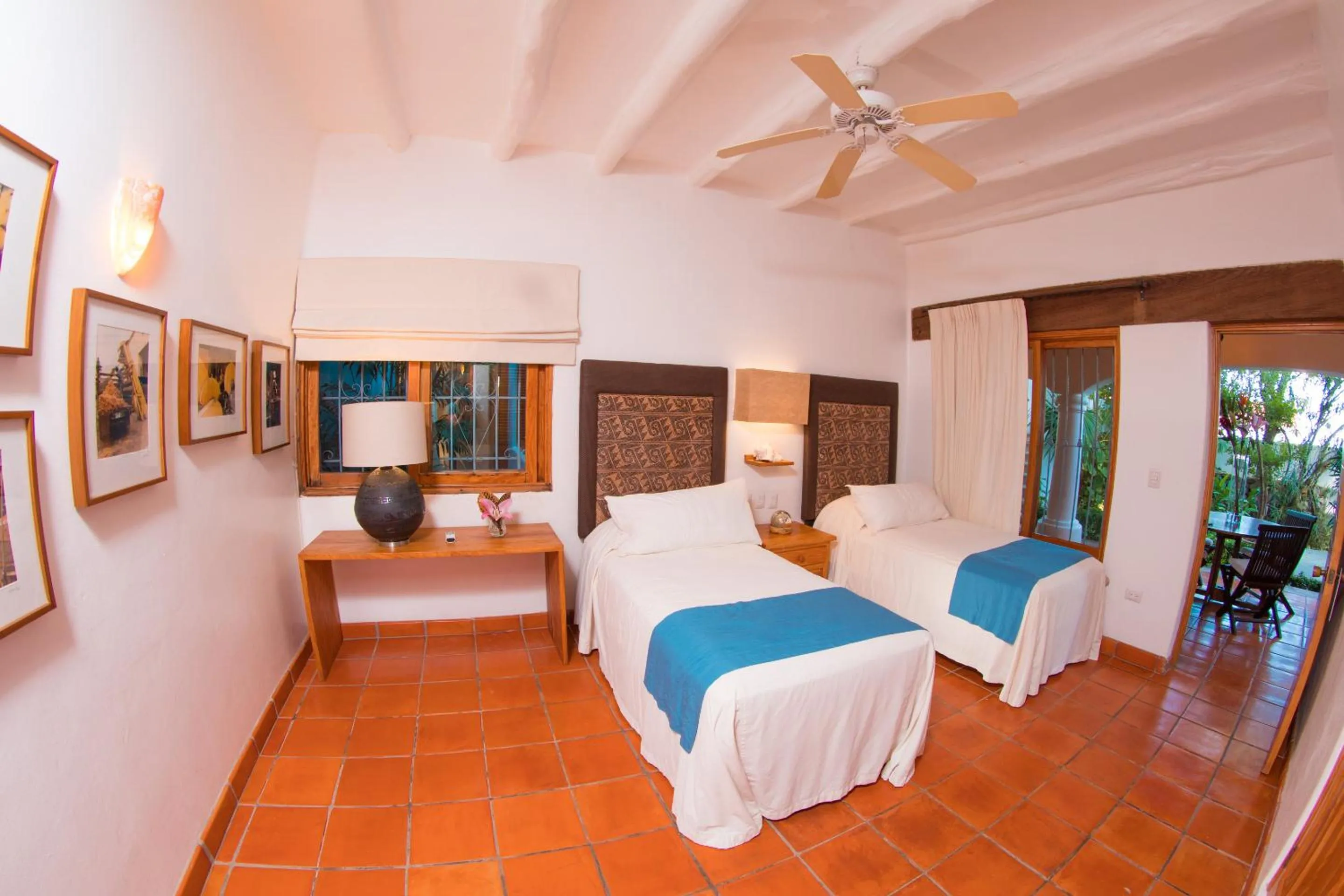 Bedroom, Bed in Mi Otra Casa