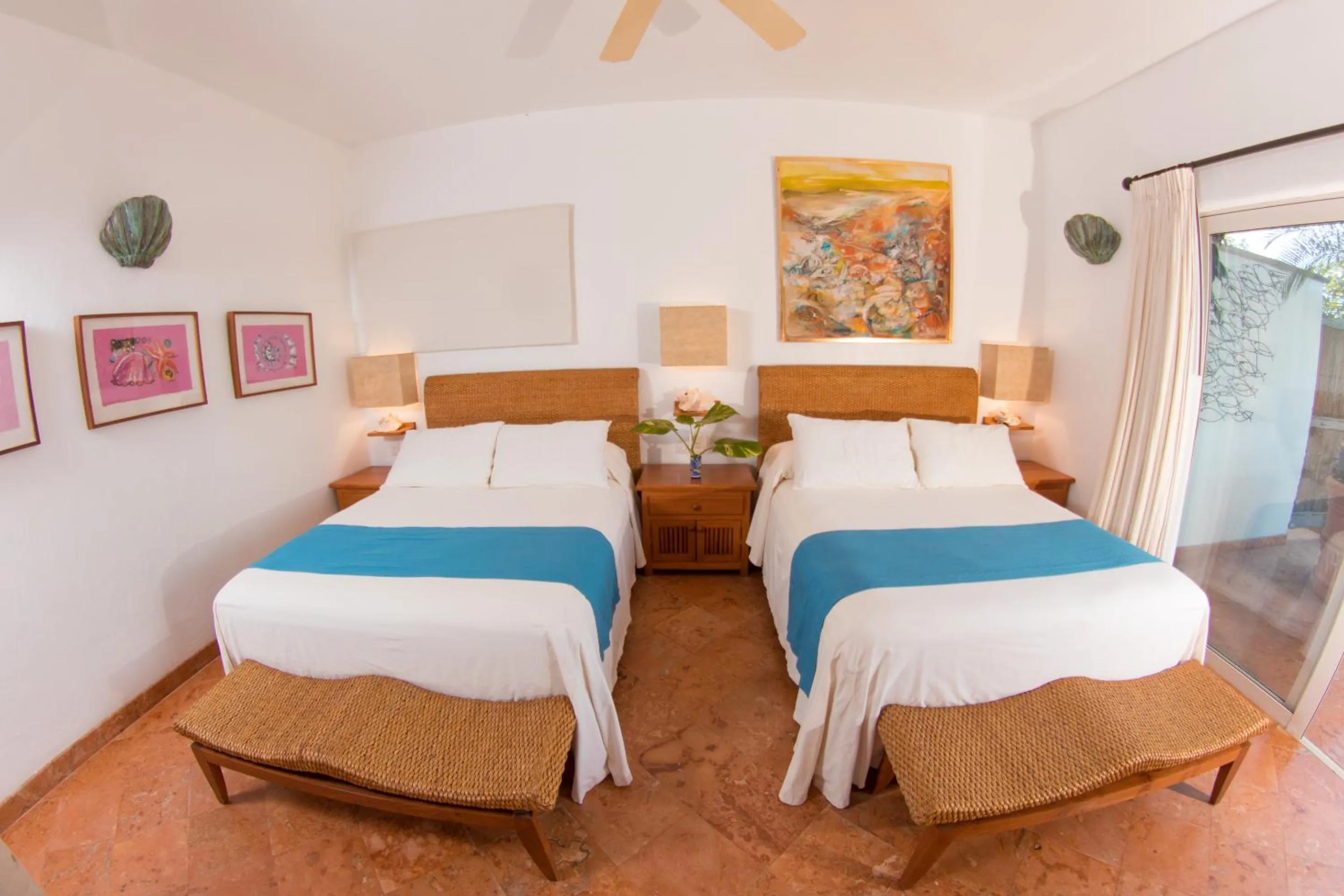 Bedroom, Bed in Mi Otra Casa