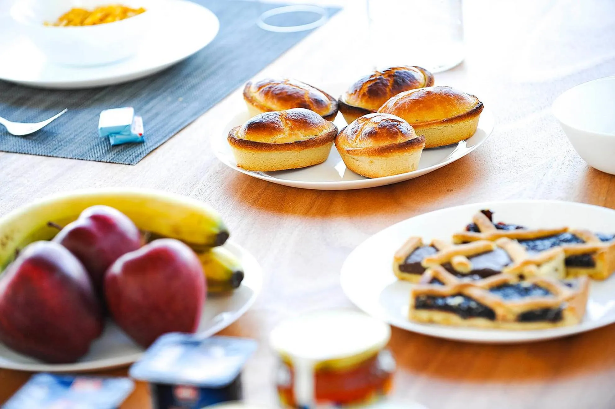 Breakfast in THE VIEW B&B, terrace & more