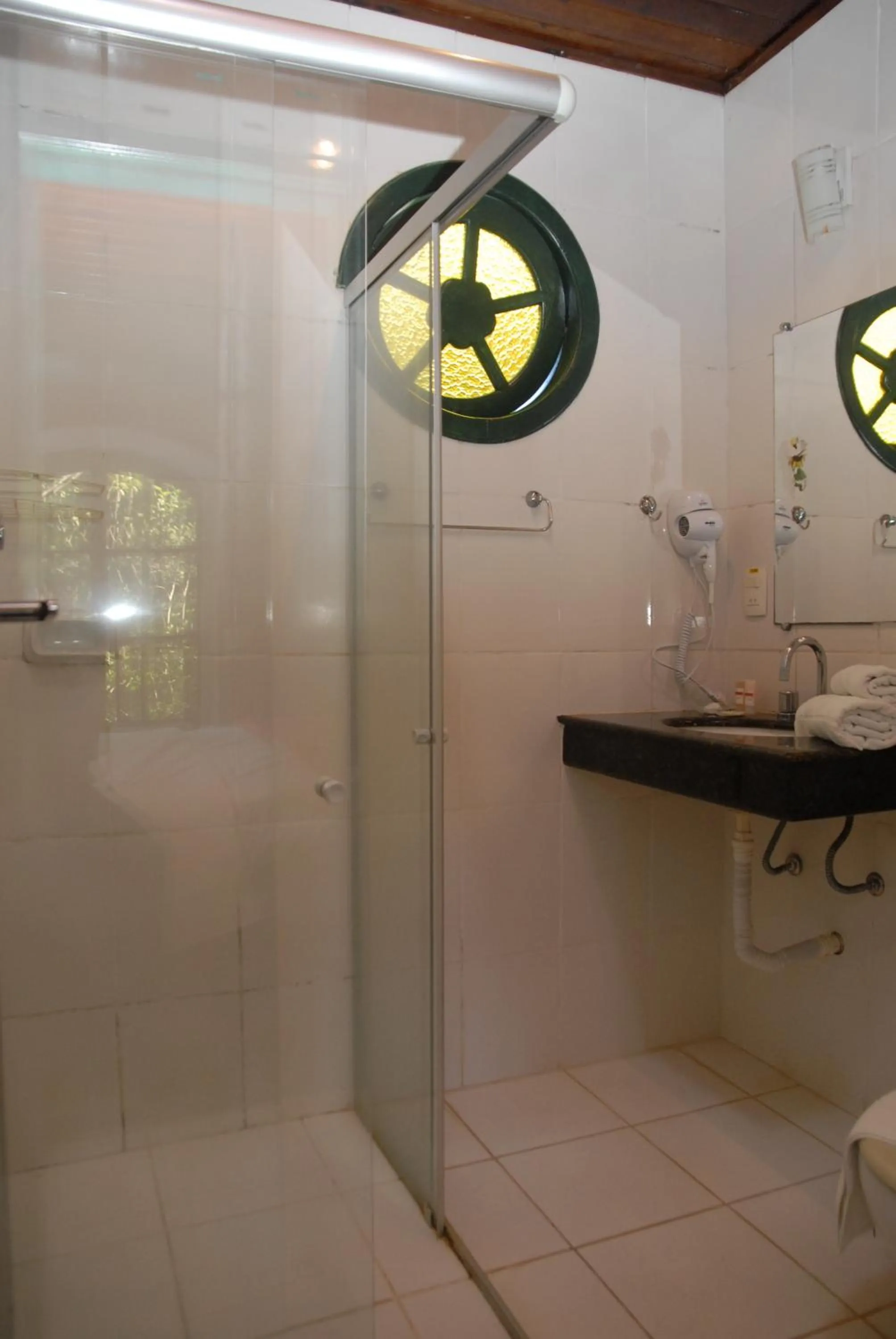 Toilet in Pousada Mirante do Penedo