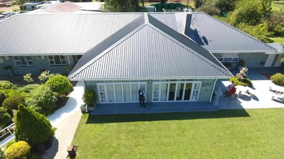 Property building in Nauntons Guest House & Wedding Venue