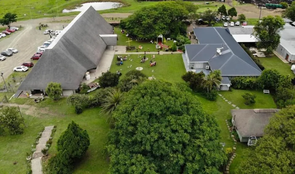 Property building in Nauntons Guest House & Wedding Venue