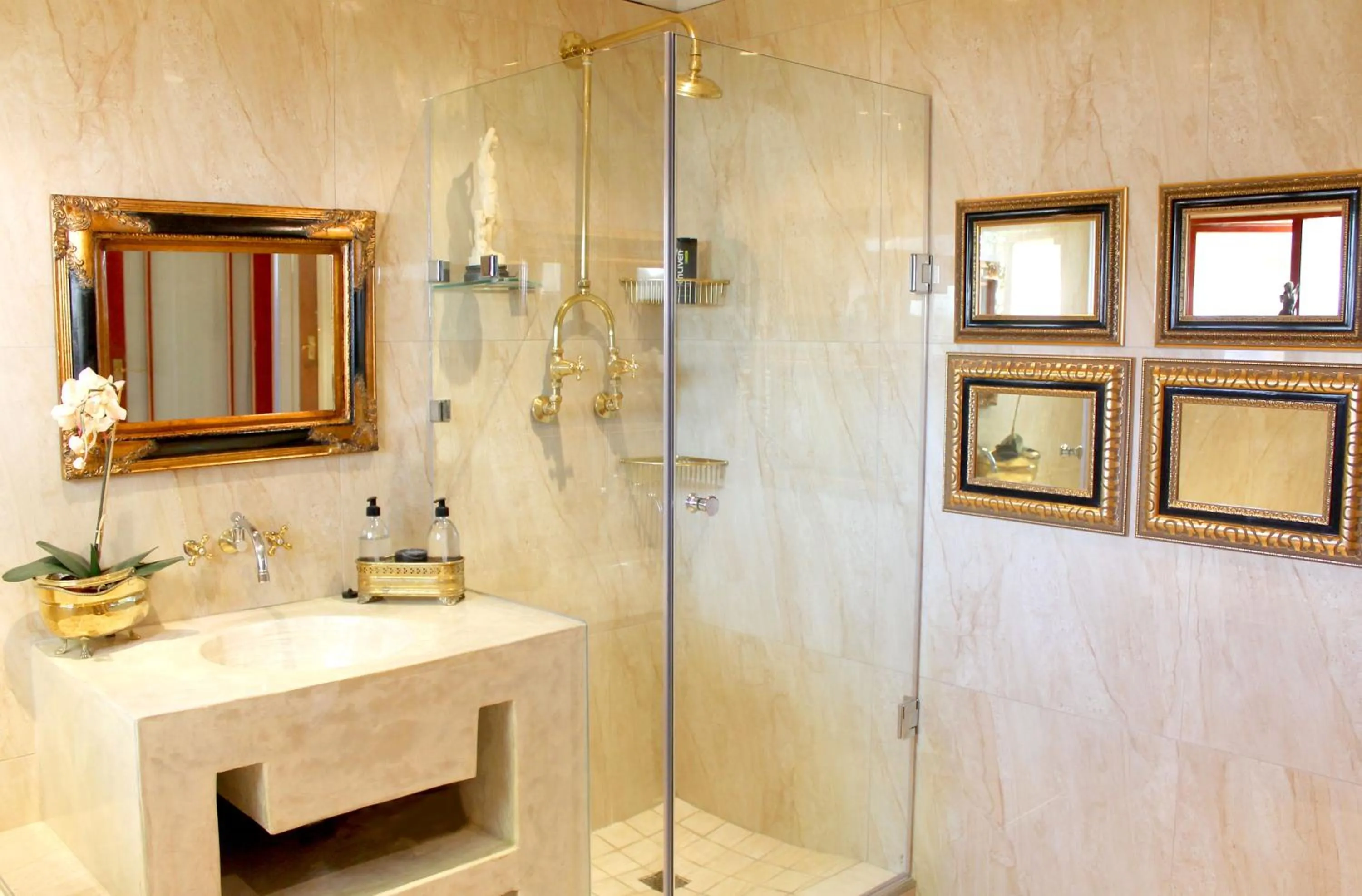 Shower in Goblin's Mead