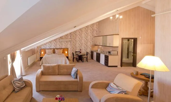 Decorative detail, Bed in The Bosphorus House