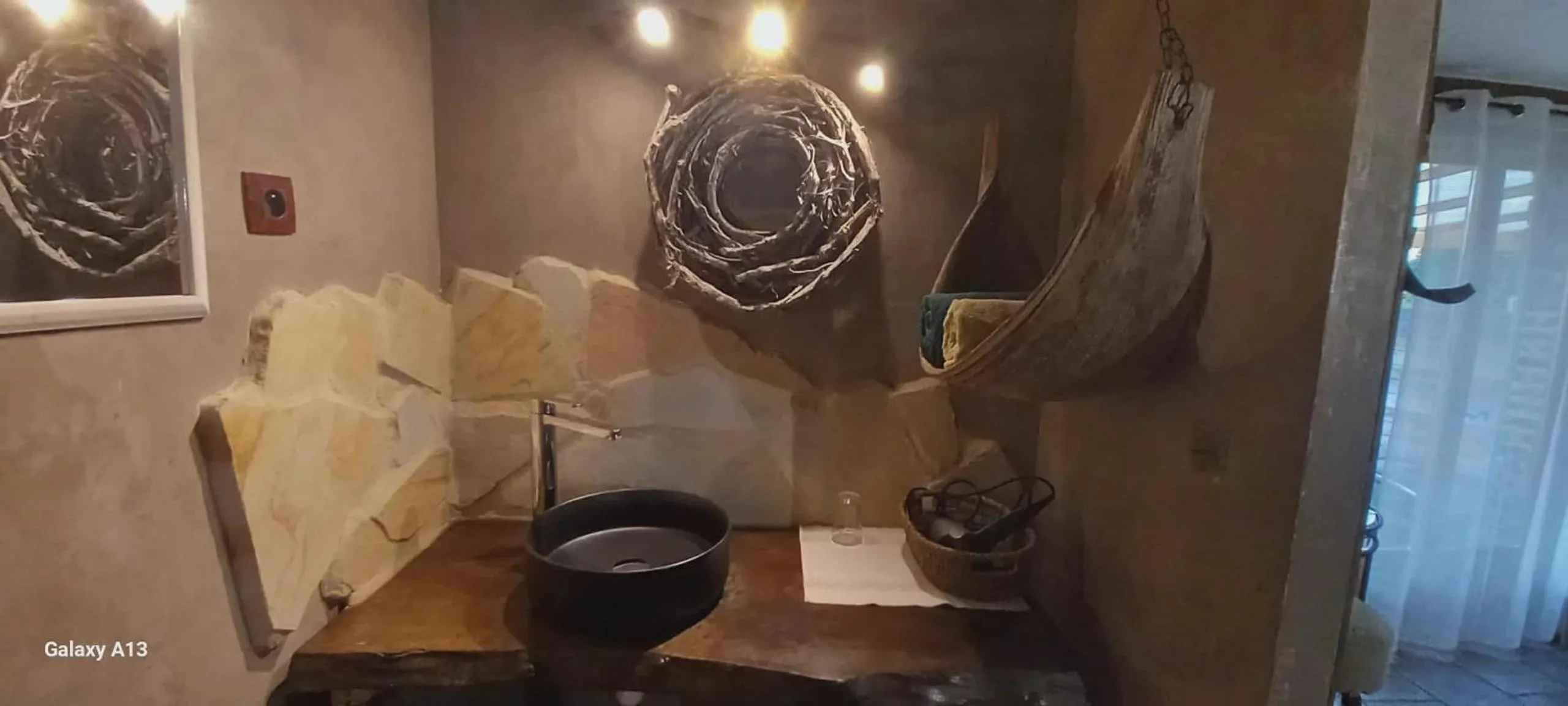 chambres d hotes ,hotel ,Secret d'une Nuit a vicq prės de onnaing,avec piscine