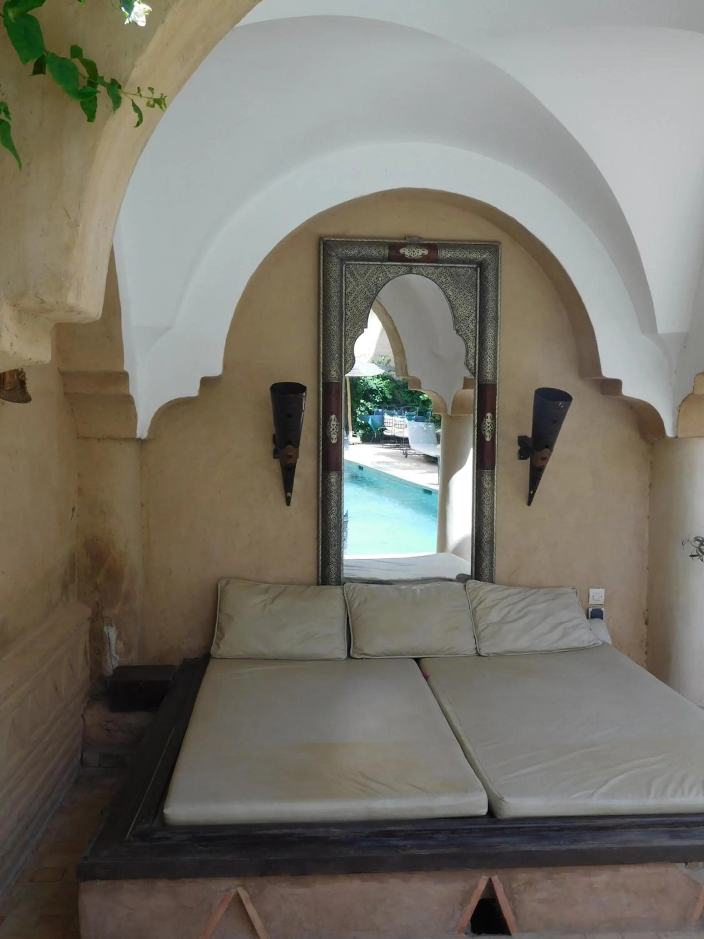 Decorative detail in Palais Oumensour