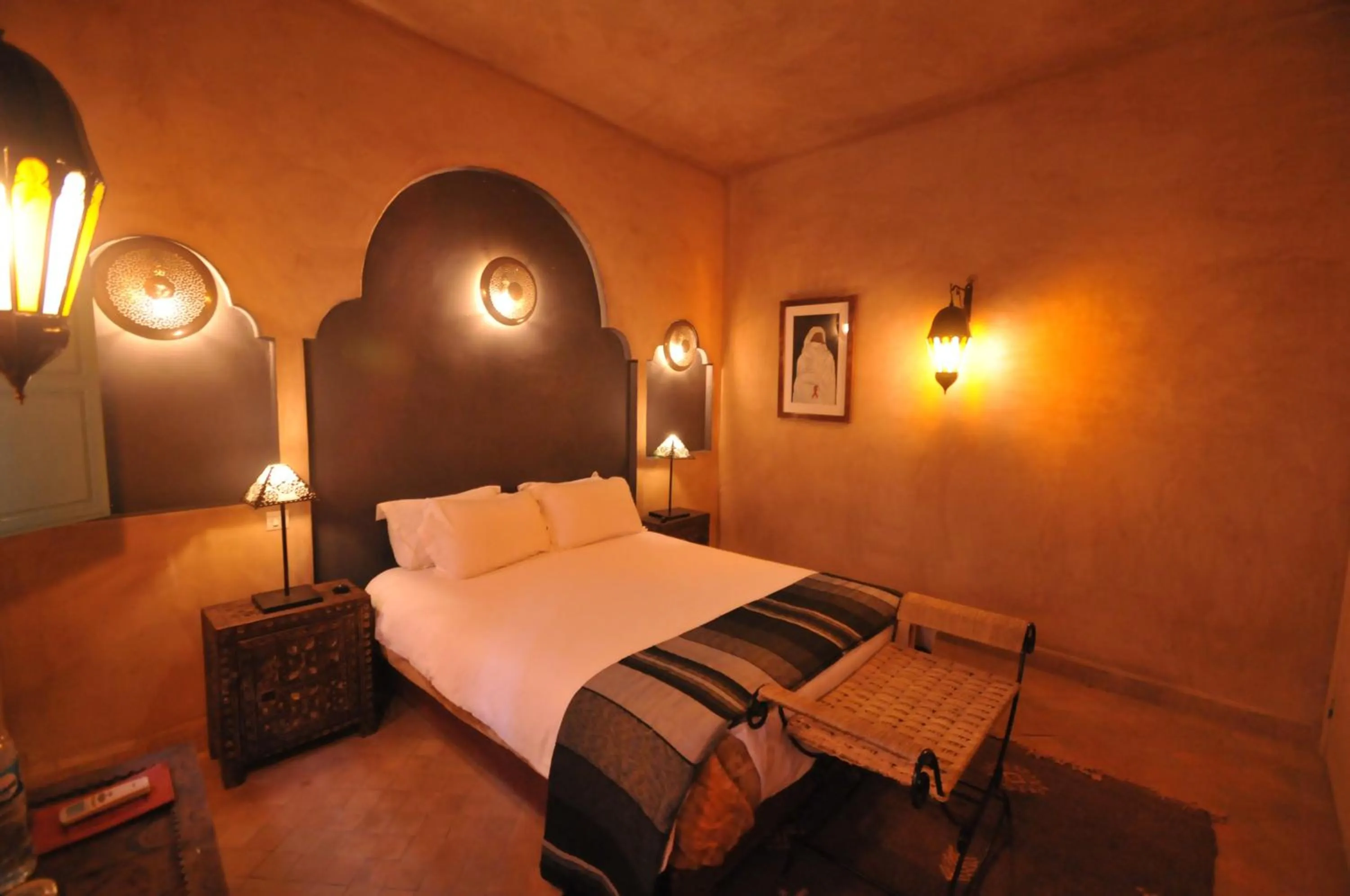 Photo of the whole room in Palais Oumensour