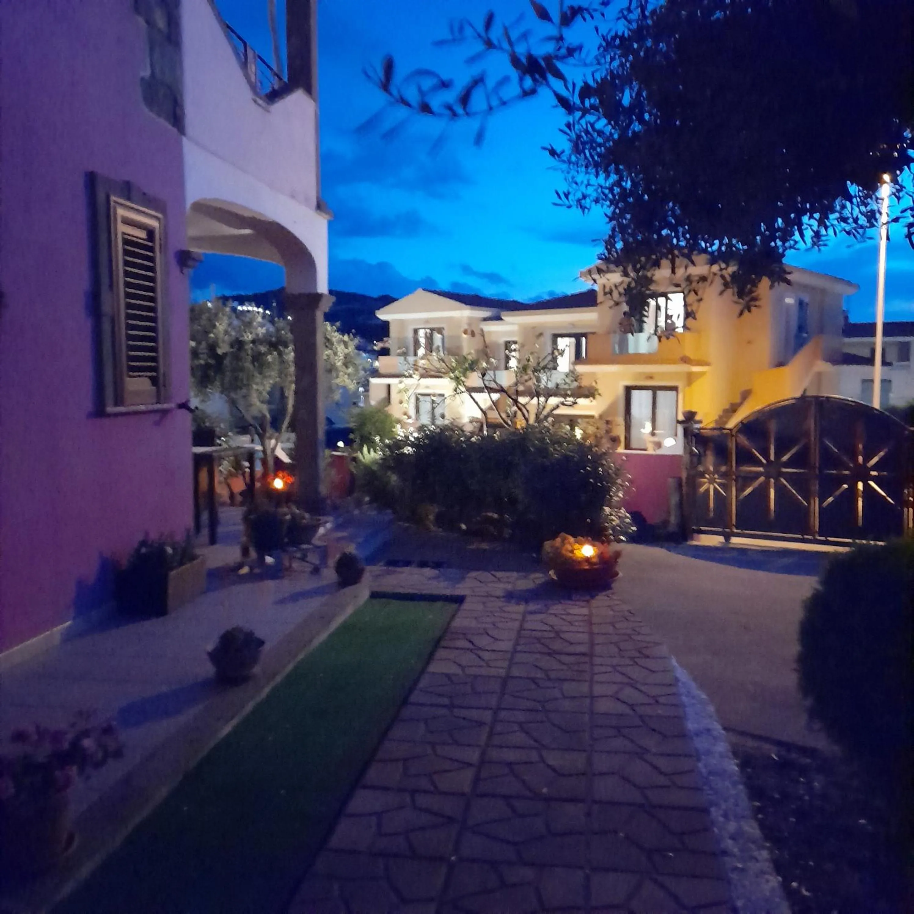 Night in La Fortezza casa vacanze & appartament
