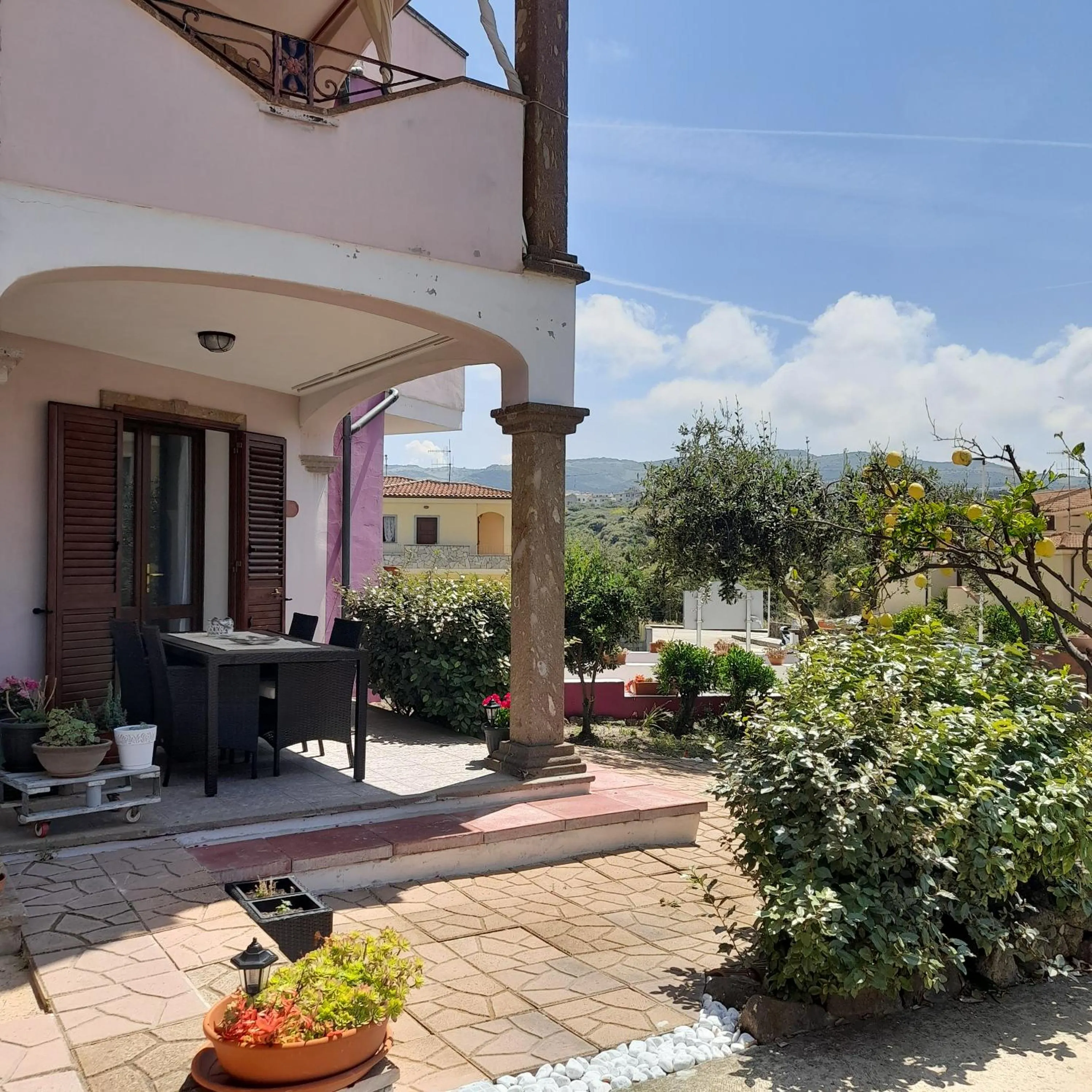 Patio in La Fortezza casa vacanze & appartament