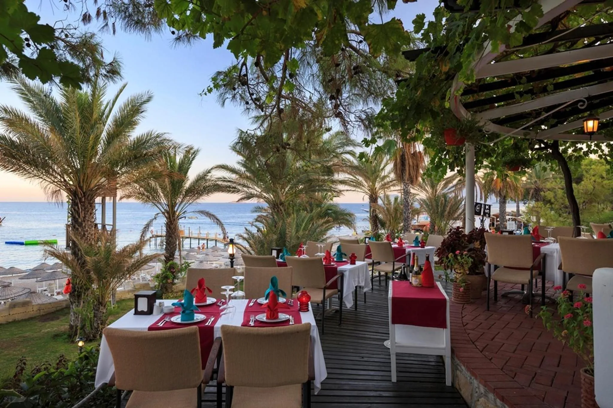 Restaurant/places to eat in Pirates Beach Club -Ultra All Inclusive