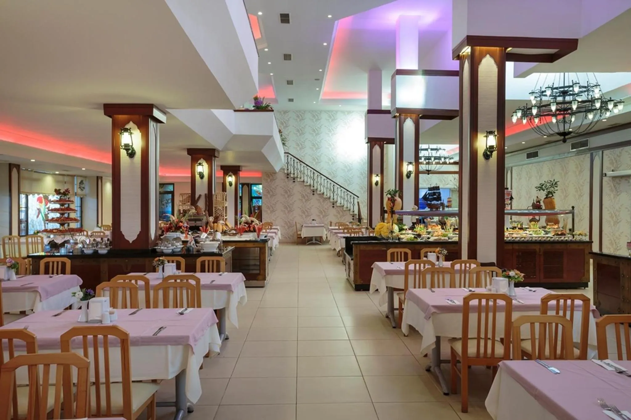 Restaurant/places to eat in Pirates Beach Club -Ultra All Inclusive