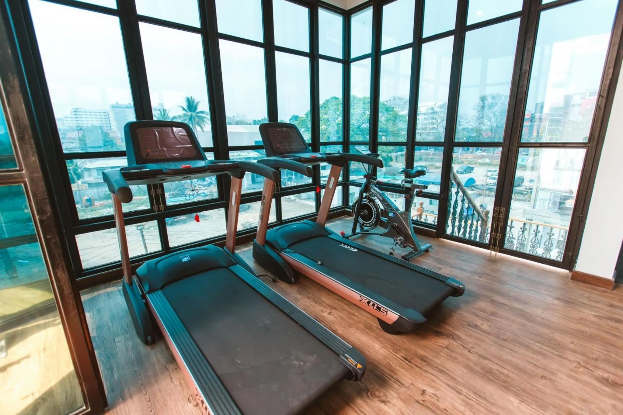 Fitness centre/facilities in Lanna Oriental Hotel