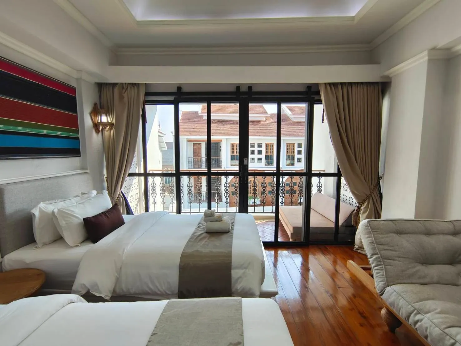 Bed in Lanna Oriental Hotel