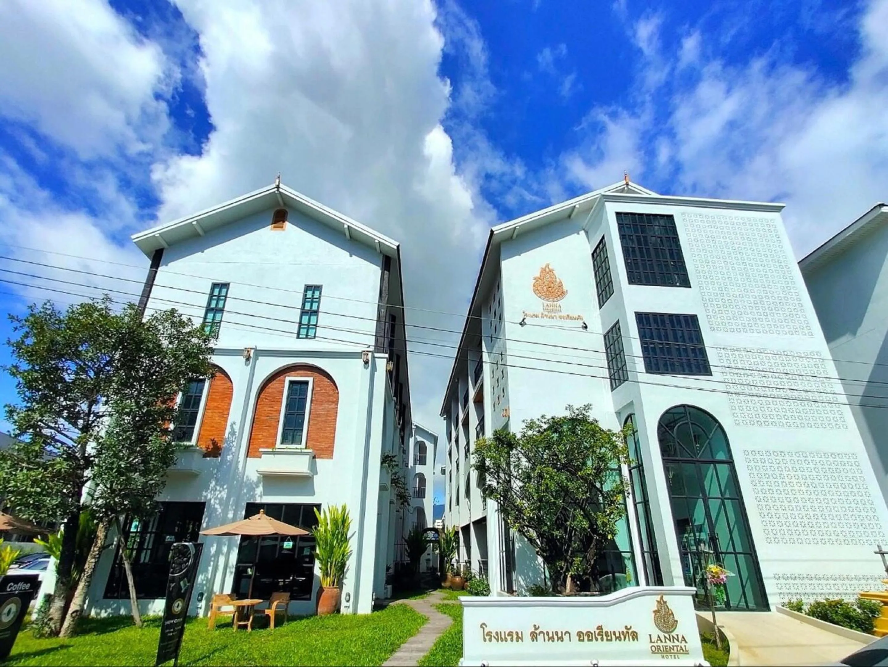 Property building in Lanna Oriental Hotel