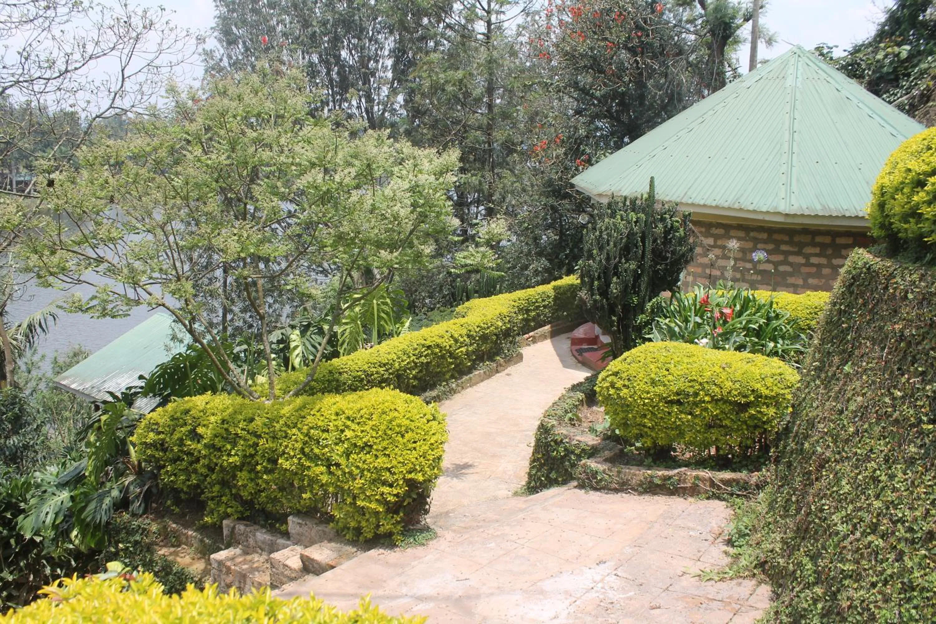 Crater Bay Cottages