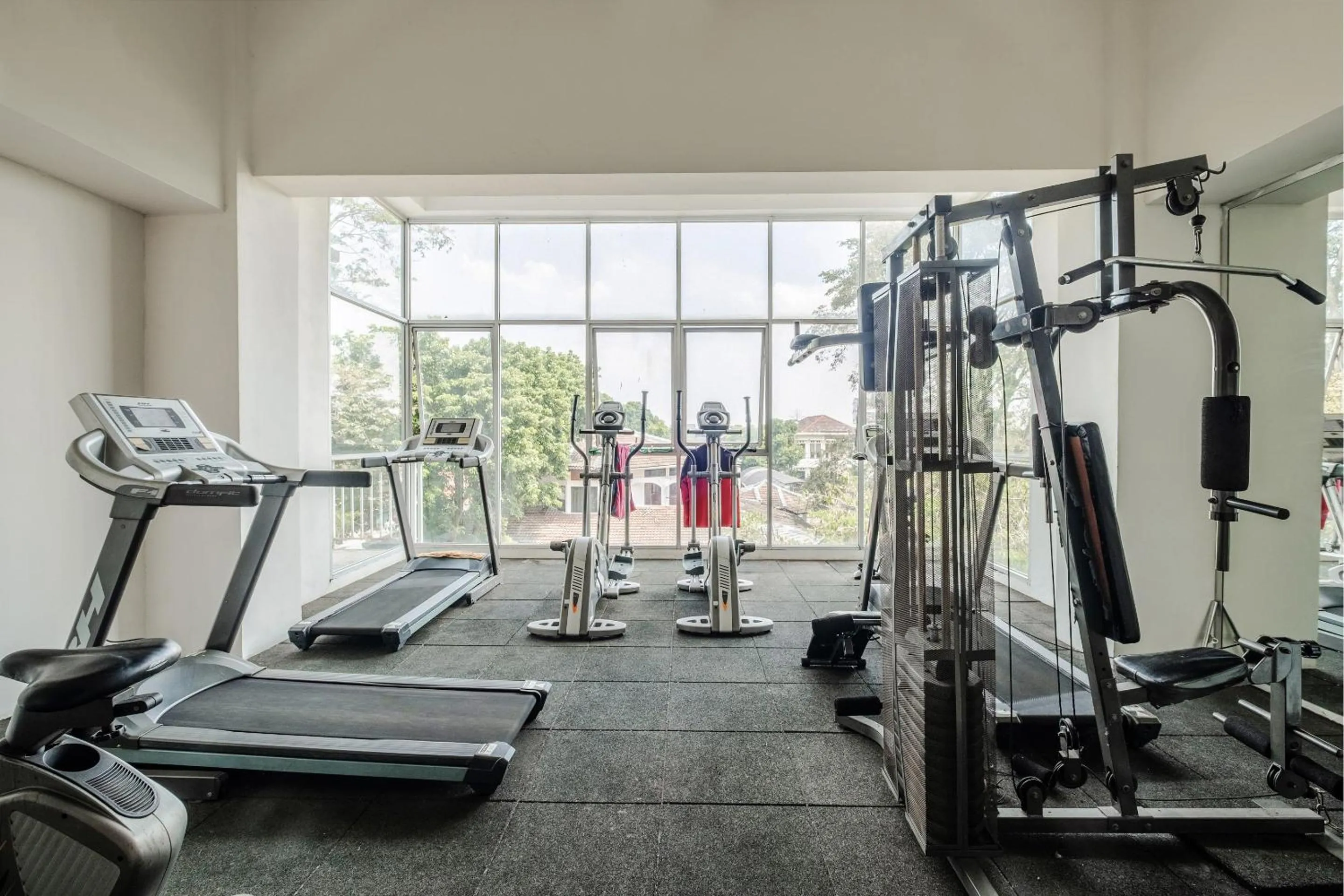 Collection O 818 Micasa Residence