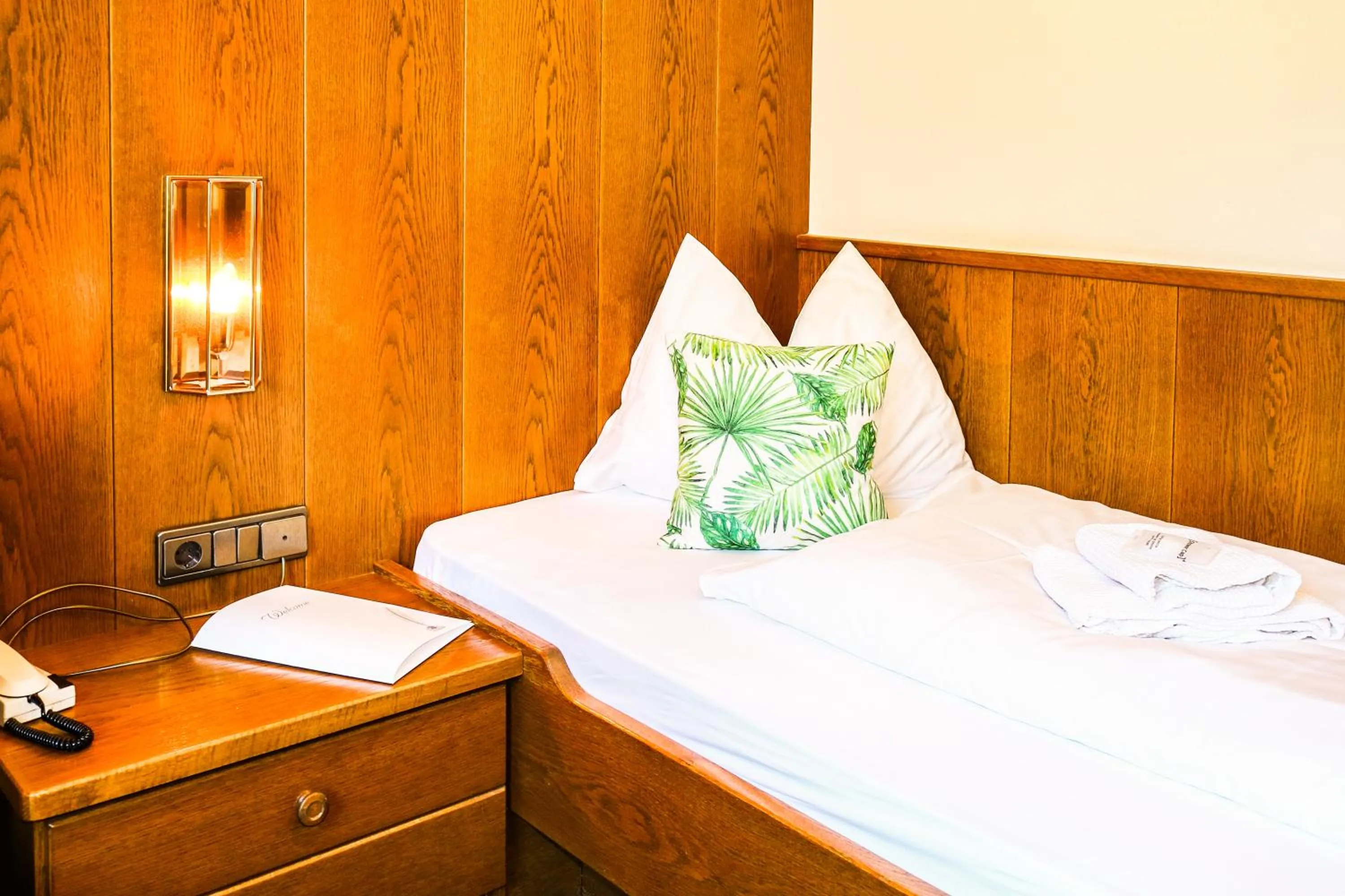 Photo of the whole room, Bed in Guesthouse Pension Grafenstein