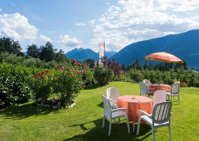 Garden in Guesthouse Pension Grafenstein
