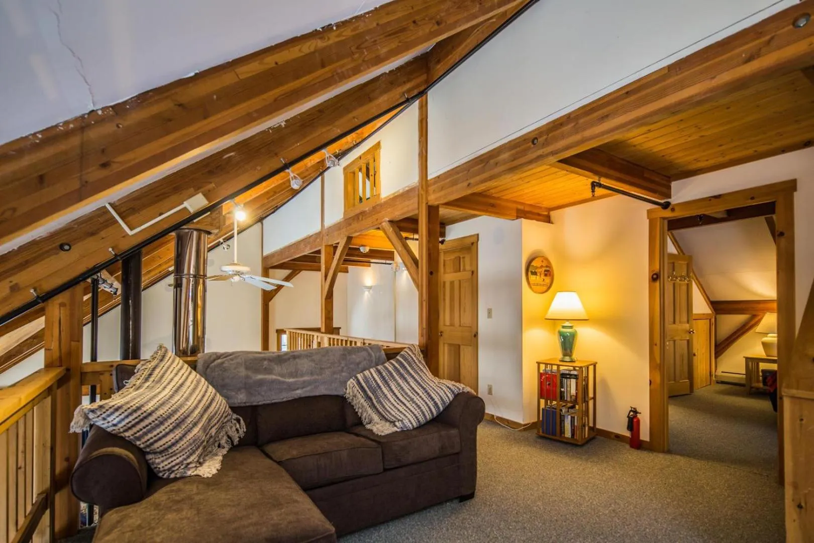 Bed in Viewmont Chalet