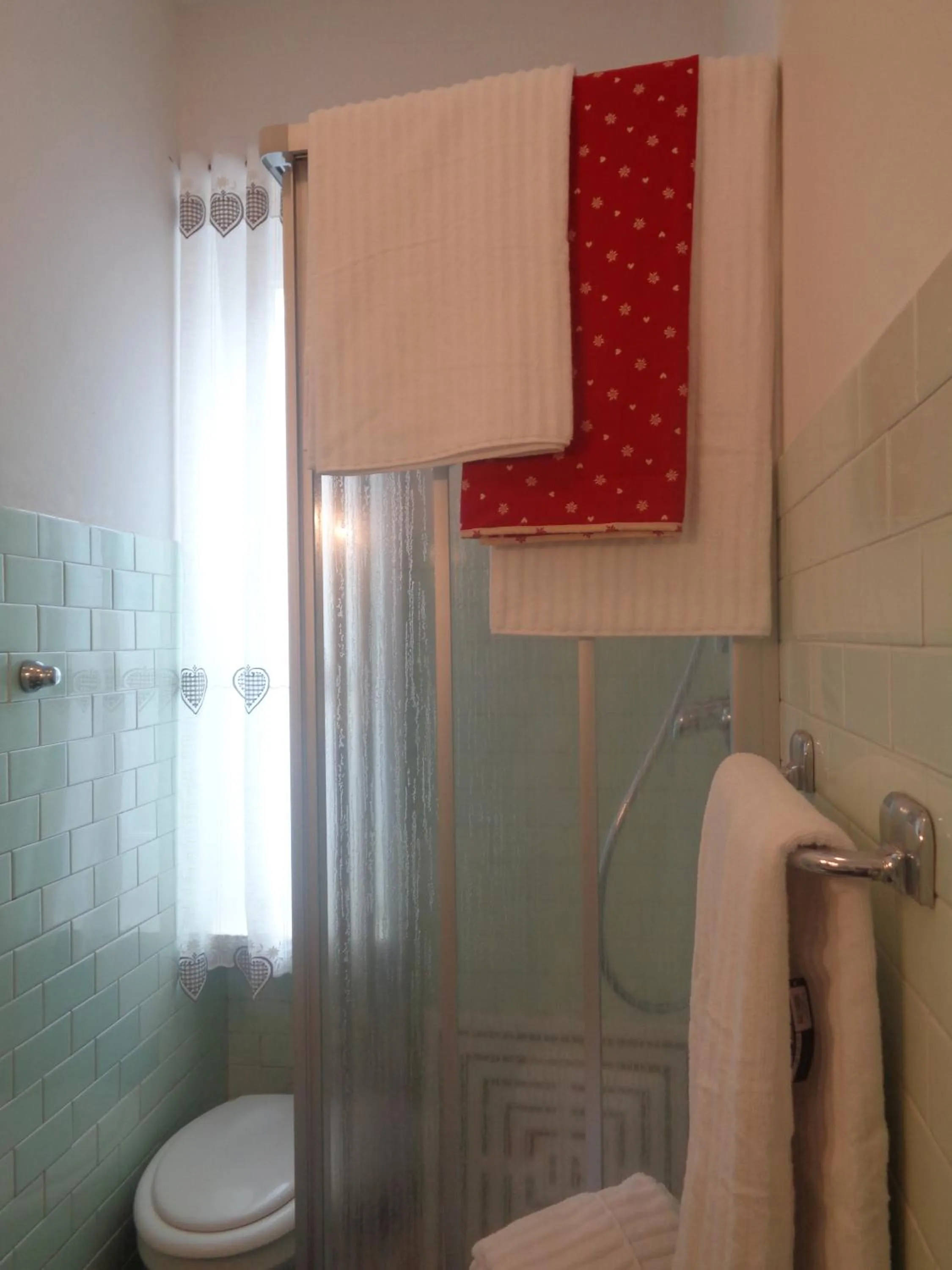 Bathroom in Hotel Garni Suisse