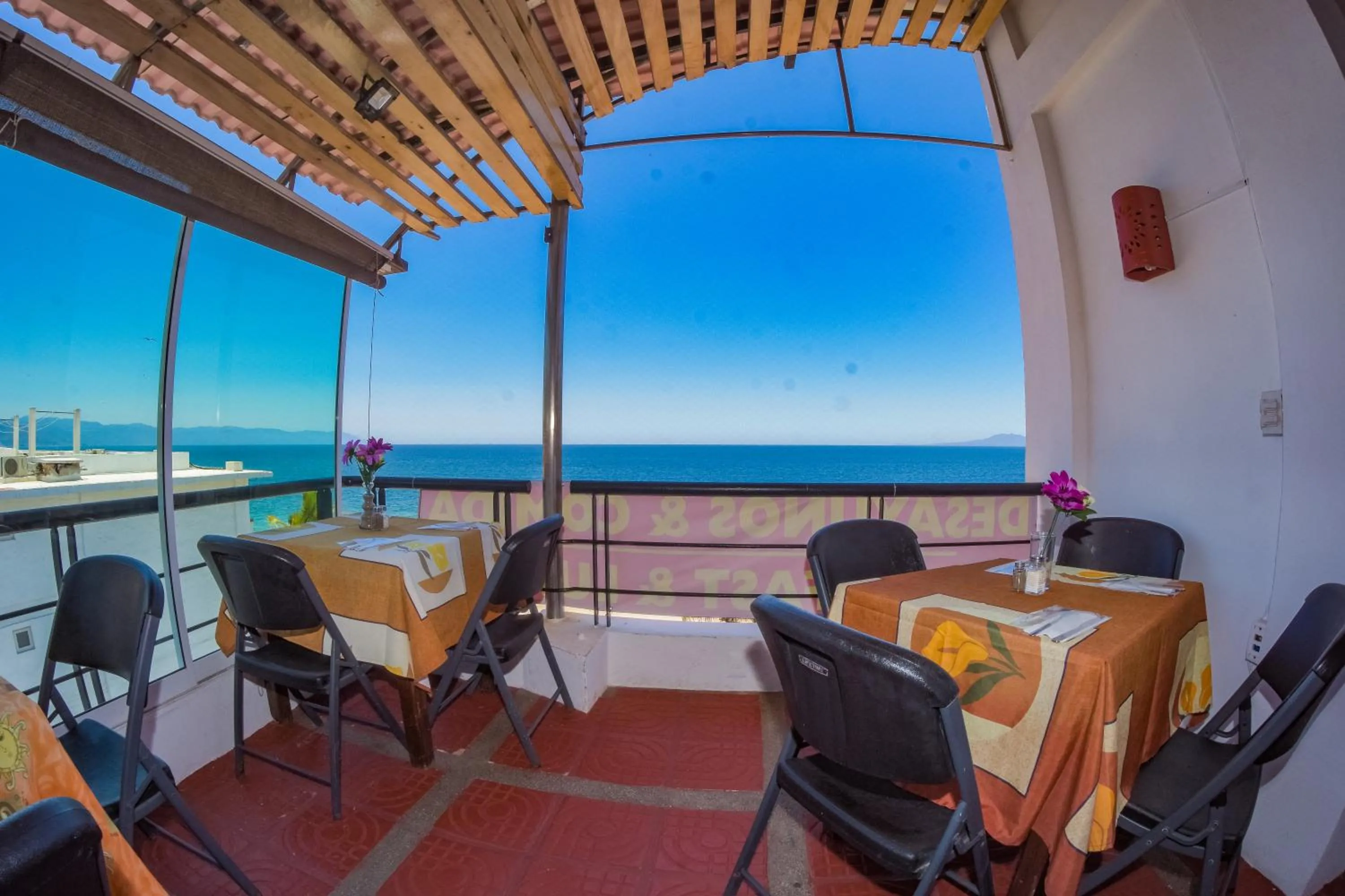 Restaurant/places to eat in Hotel Suites Nadia Puerto Vallarta