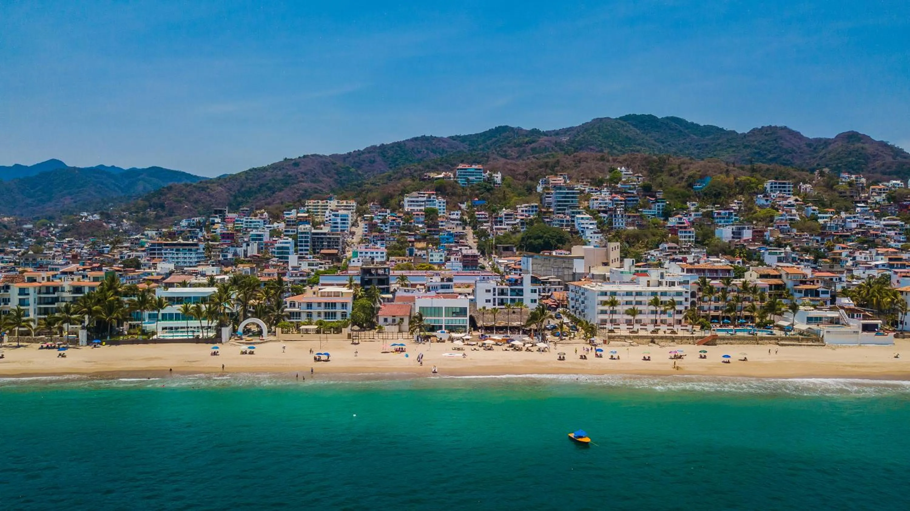 Beach in Hotel Suites Nadia Puerto Vallarta
