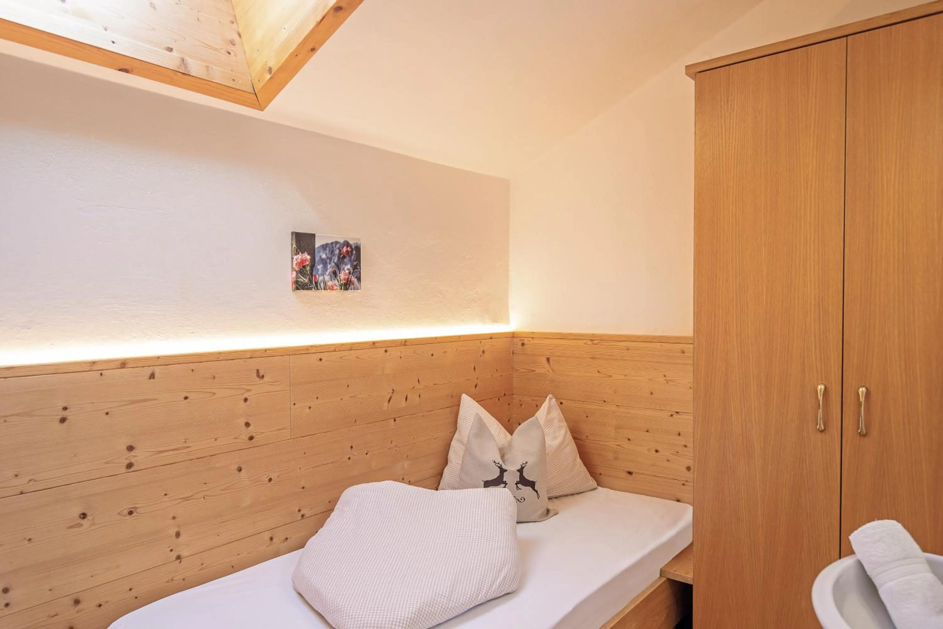 wardrobe, Bed in Residence Alpenrose