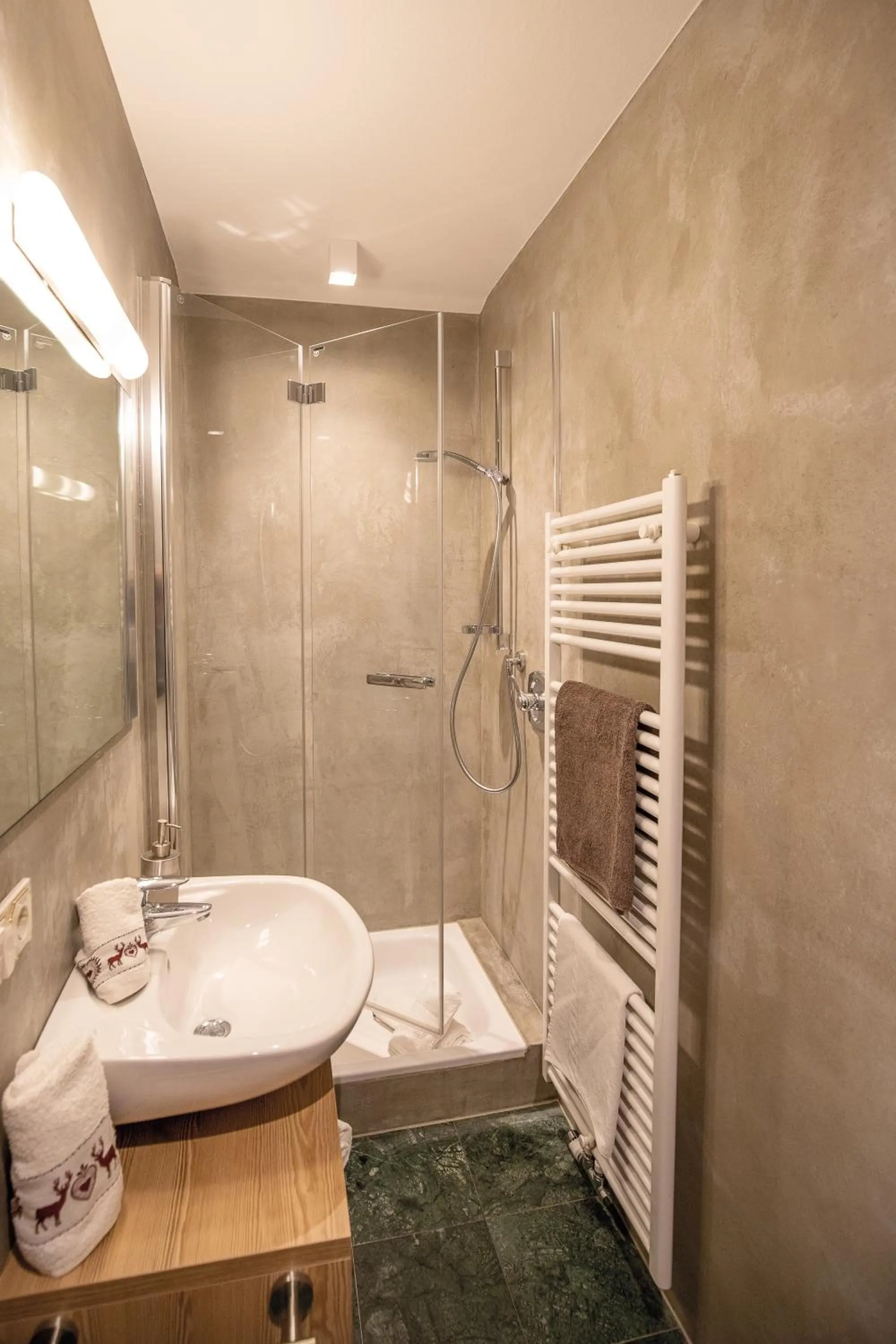 Bathroom in Residence Alpenrose