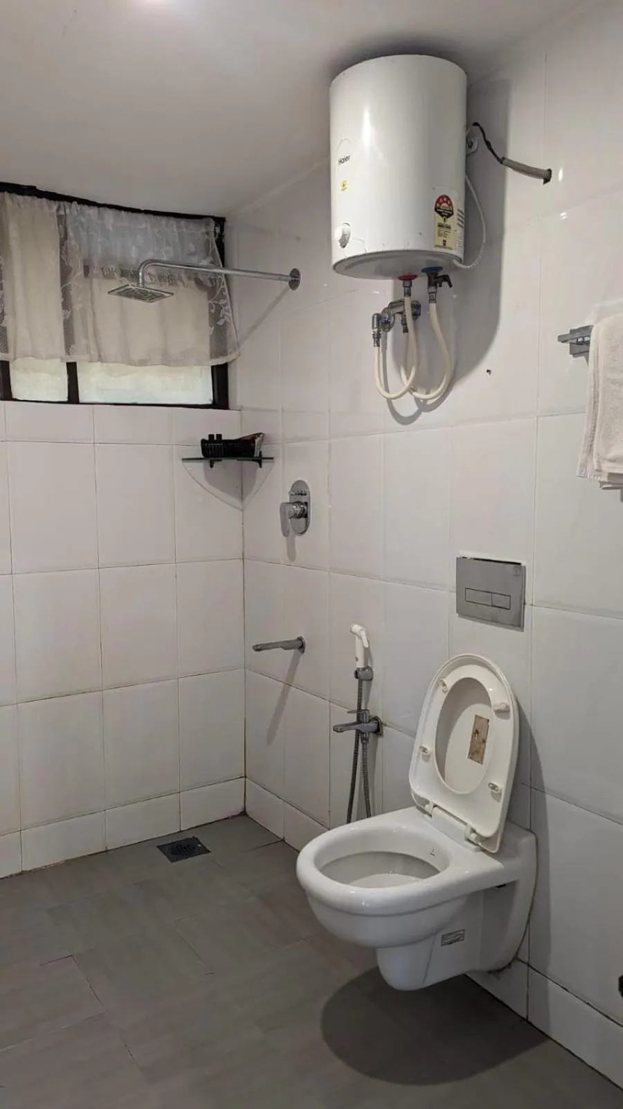 Bathroom in Red Earth - Gokarna