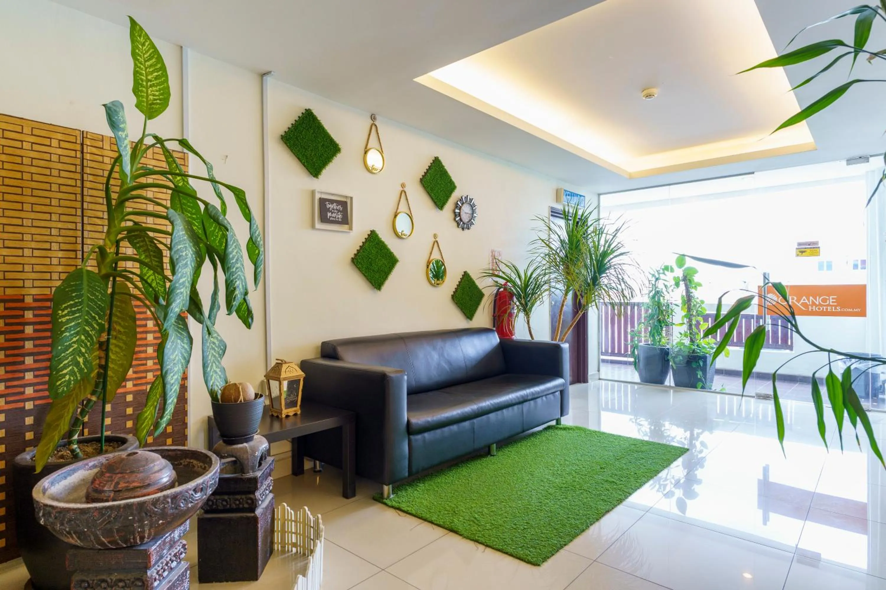 Seating area in Orange Hotel Kota Kemuning @ Shah Alam